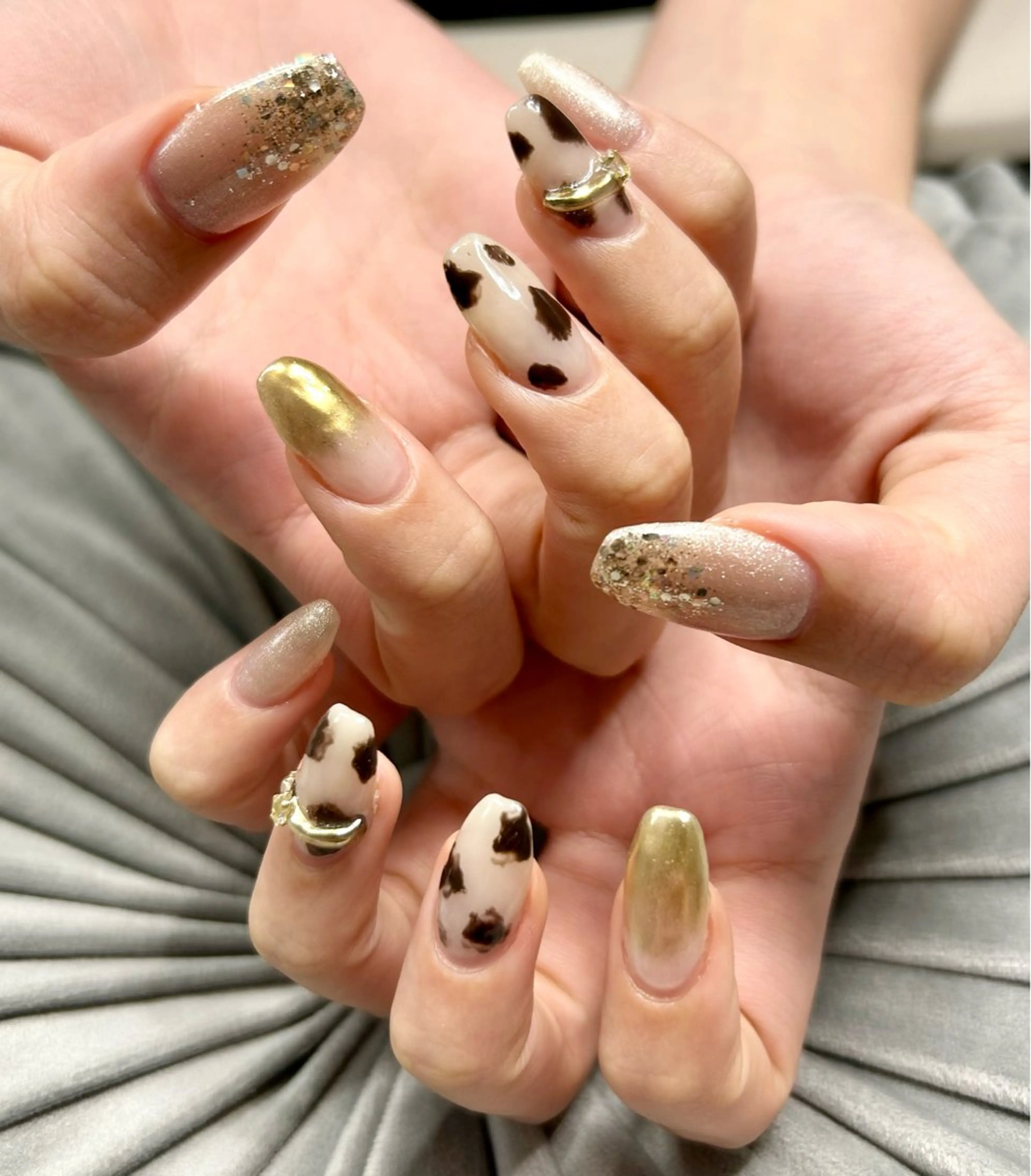 ネイル nailroom HARU.のネイルデザイン