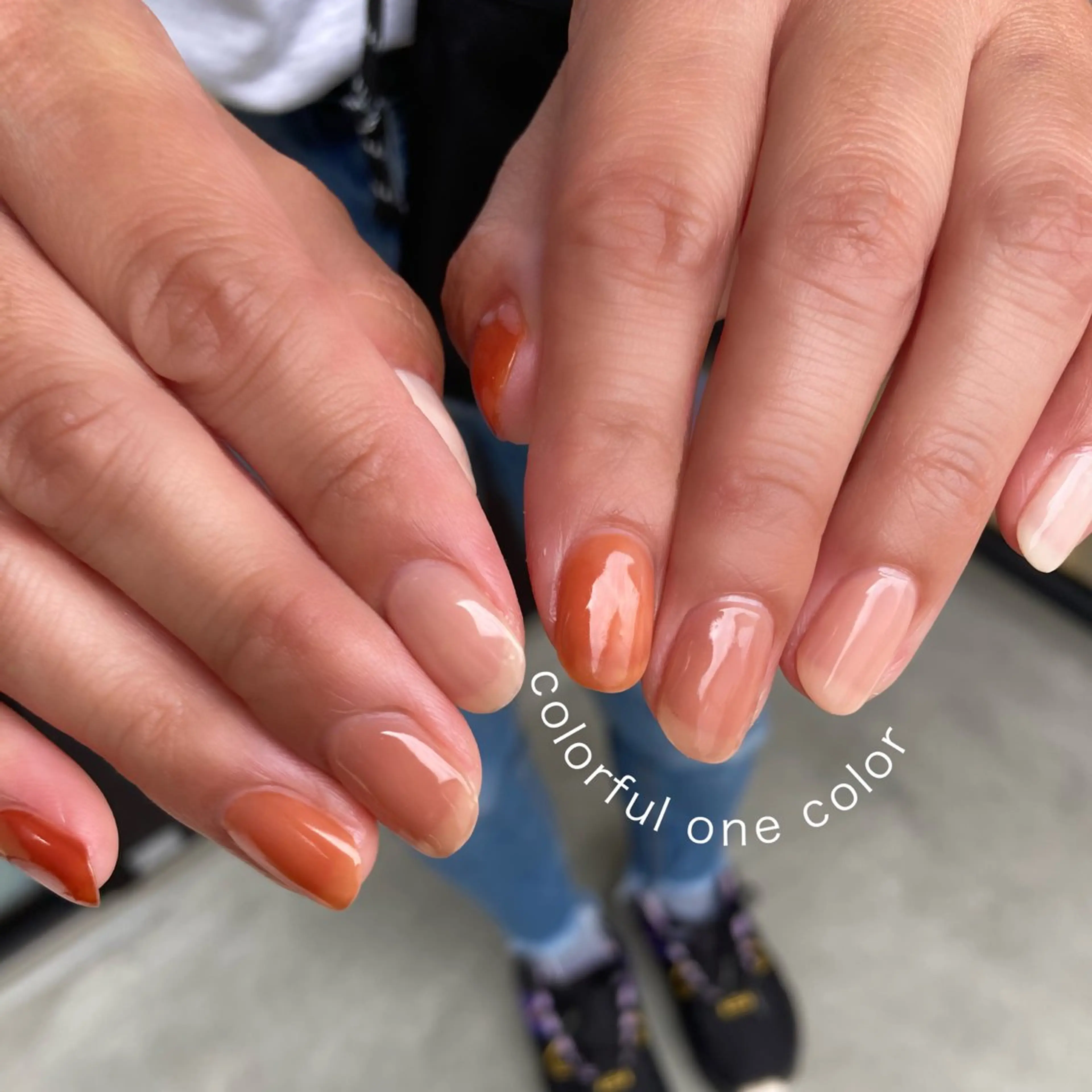 ネイル グラデーション ワンカラーネイル リビングサロン ricca【リッカ】のネイルデザイン