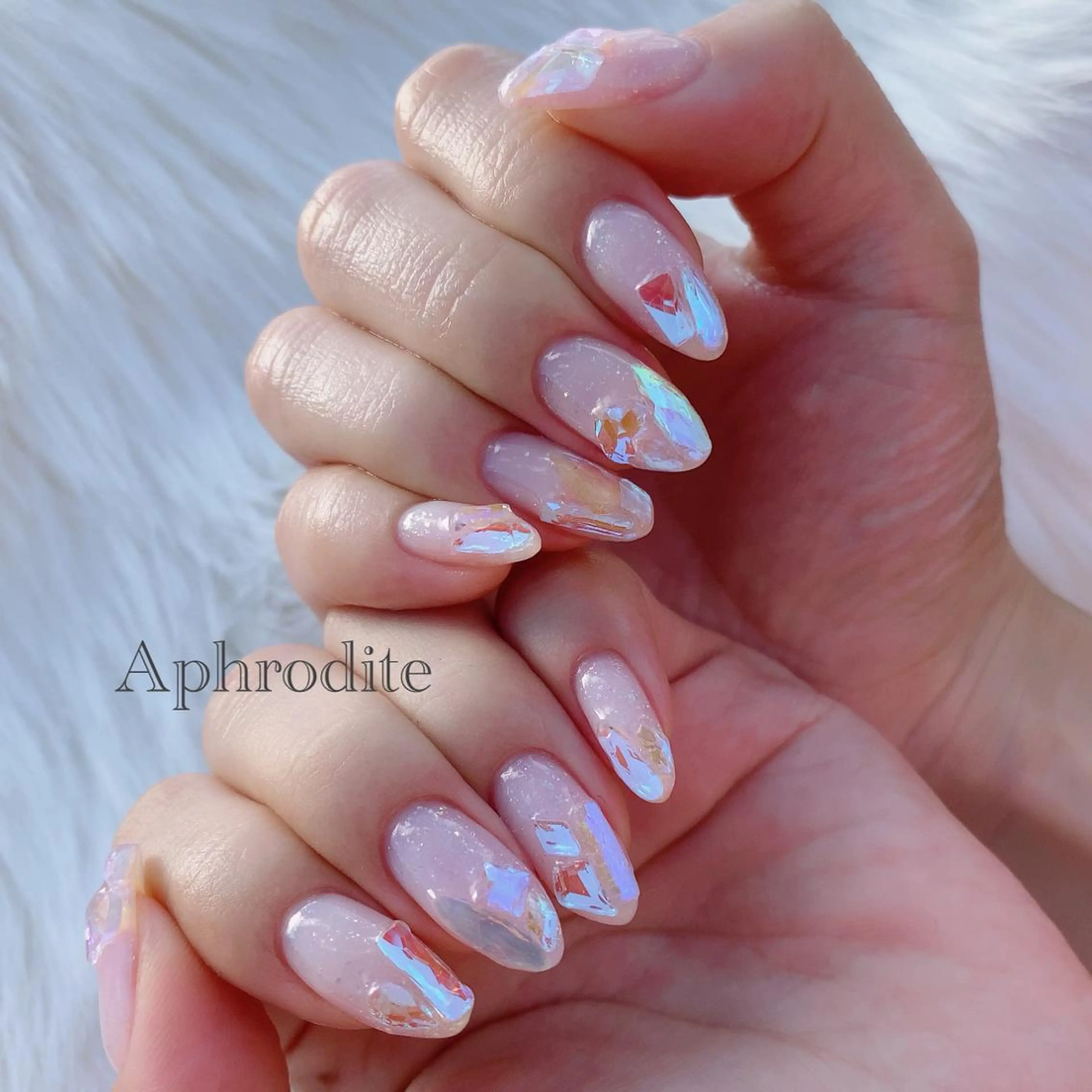 ネイル Aphrodite パラジェル認定サロンのネイルデザイン