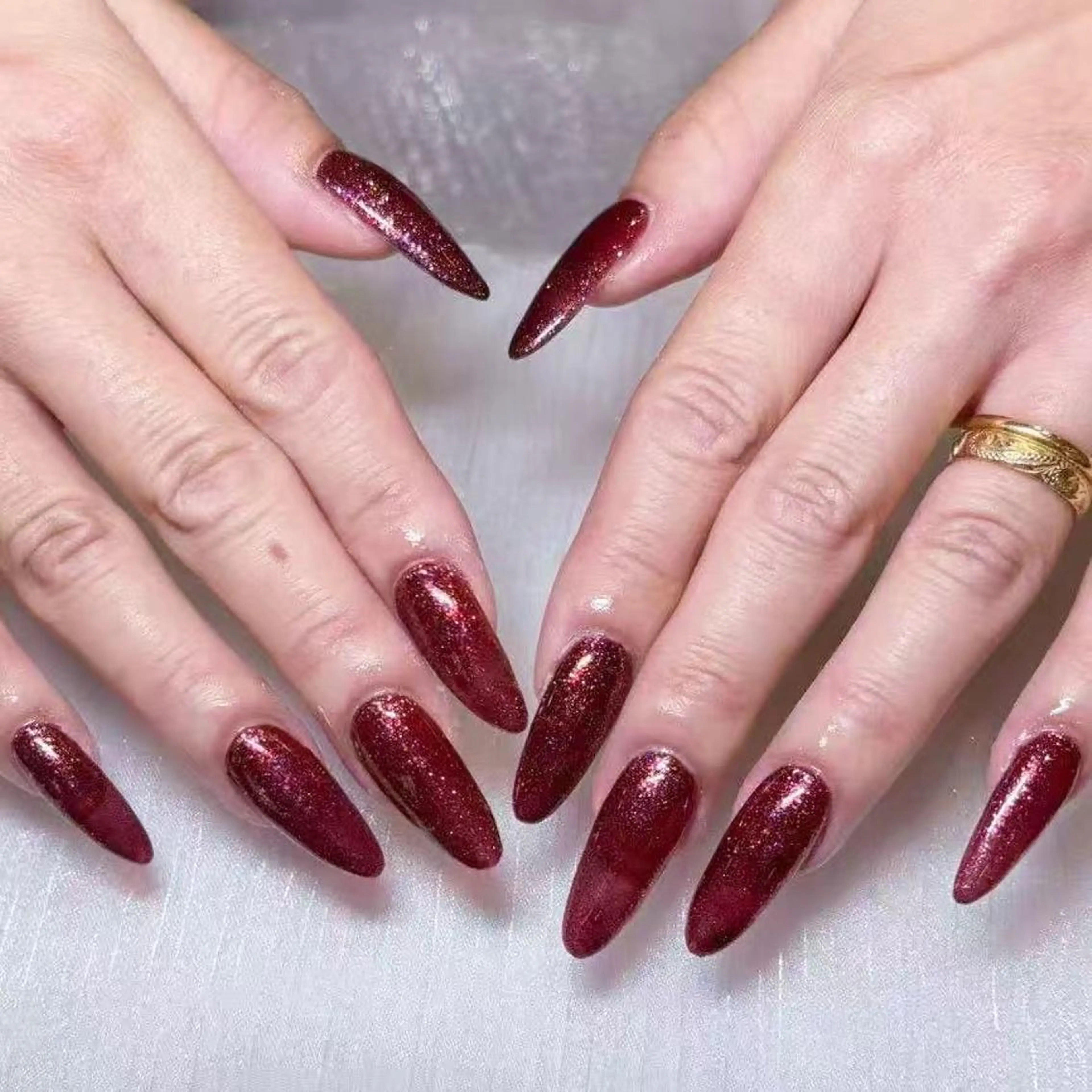 ネイル アートネイル オーロラネイル ガーリー キラキラネイル マグネットネイル ハンドネイル DIAMOND 💦のネイルデザイン