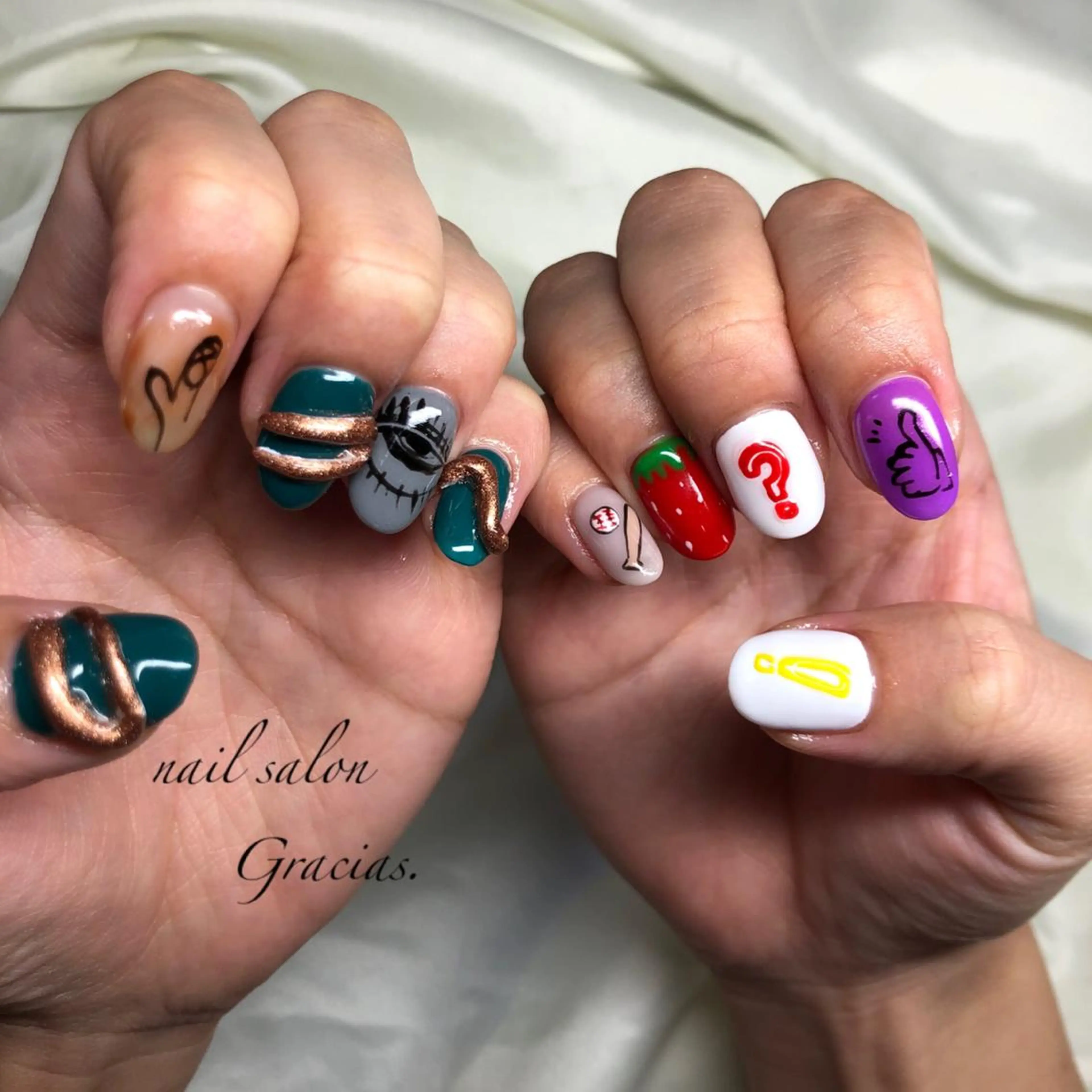 ネイル Gracias. rieのネイルデザイン