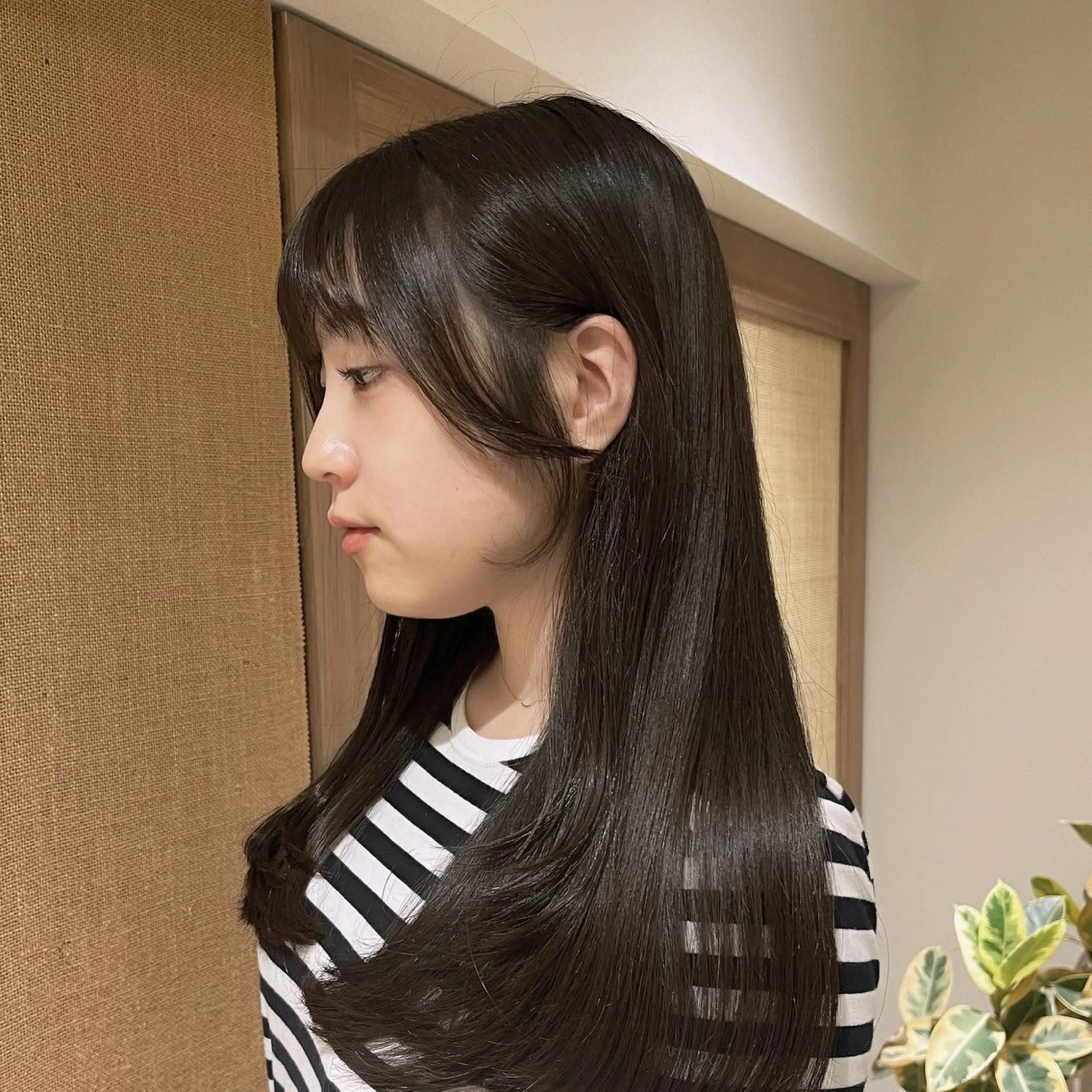 ロング カラー 透明感カラー 顔周りカット カット ヘアカラー KANO🌷 ブリーチなしカラーのヘアスタイル