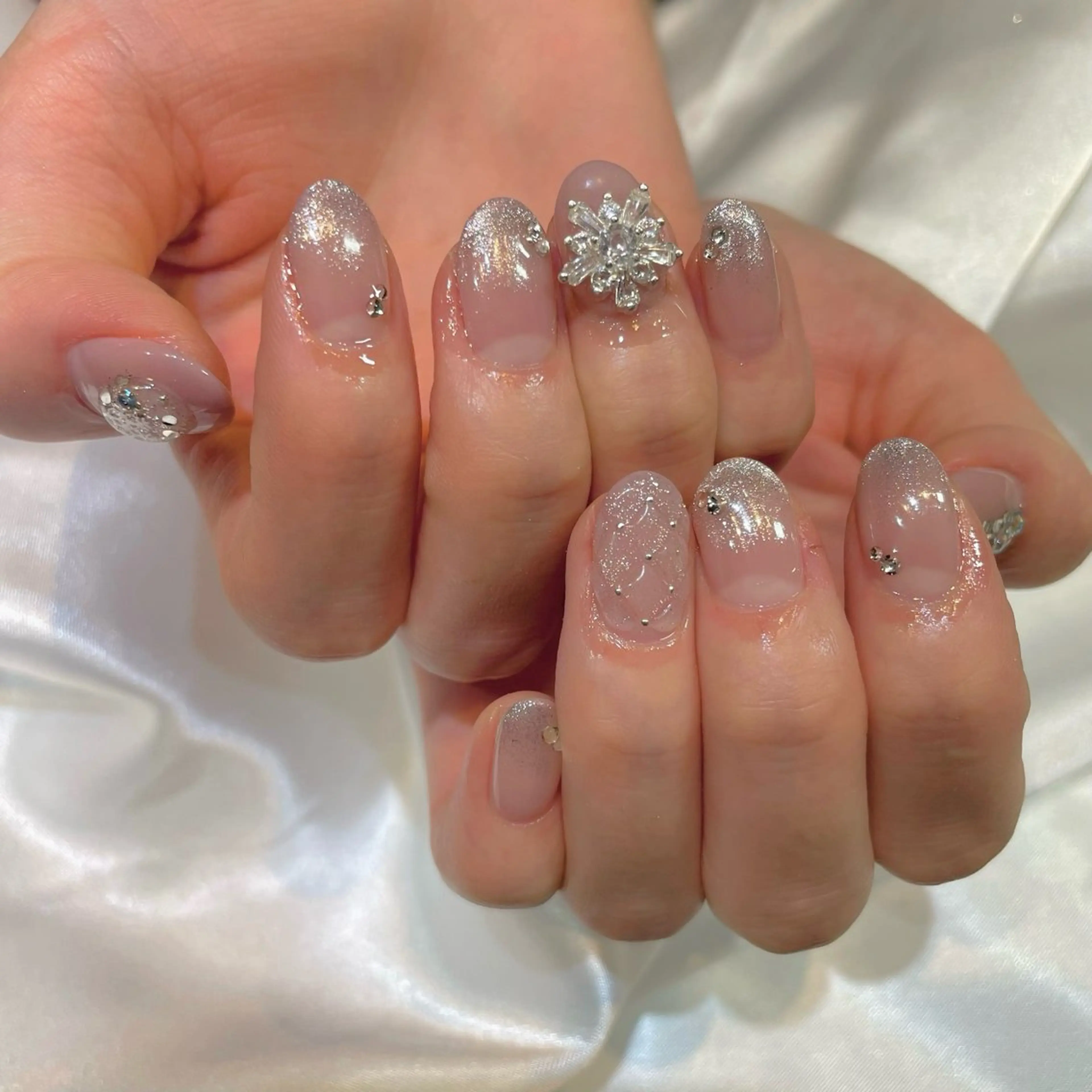 ネイル ハンドネイル 糀屋 彩奈のネイルデザイン