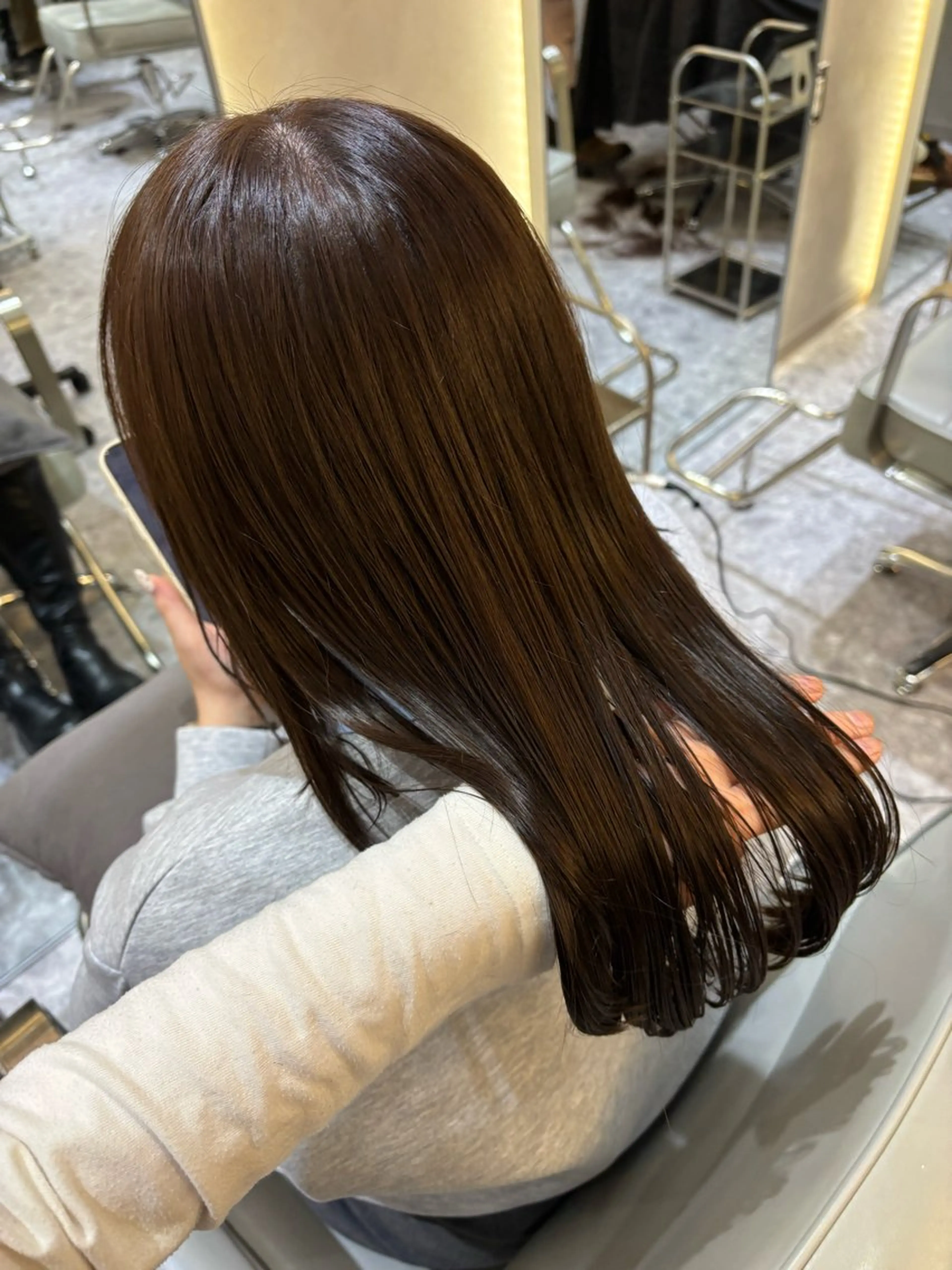 ミディアム カラー ミディアムレイヤー ブリーチ ブラウンカラー 透明感カラー ダブルカラー カット ヘアカラー トリートメント 🎀レイヤー×透明感 カラー🎀Ayanoのヘアスタイル