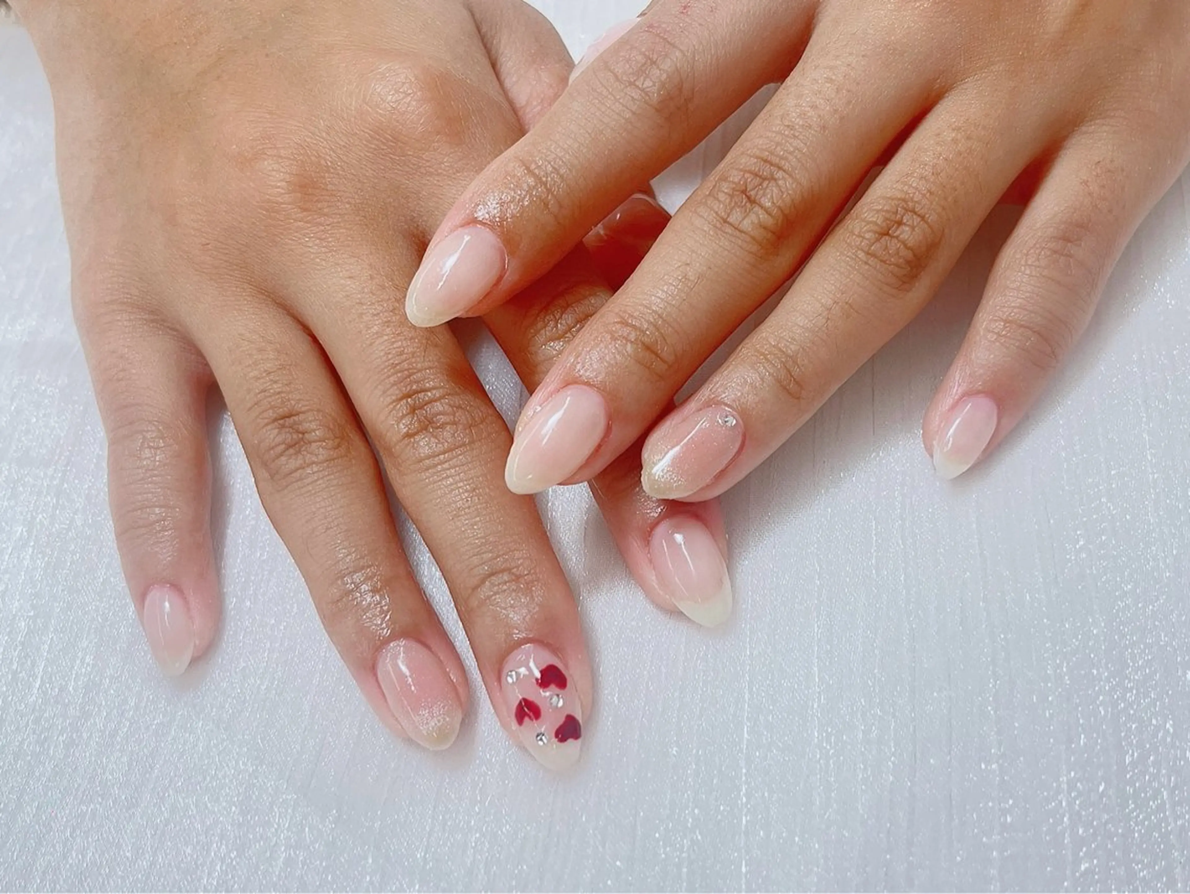 ネイル y‘s SALON所属・ト トのネイルデザイン