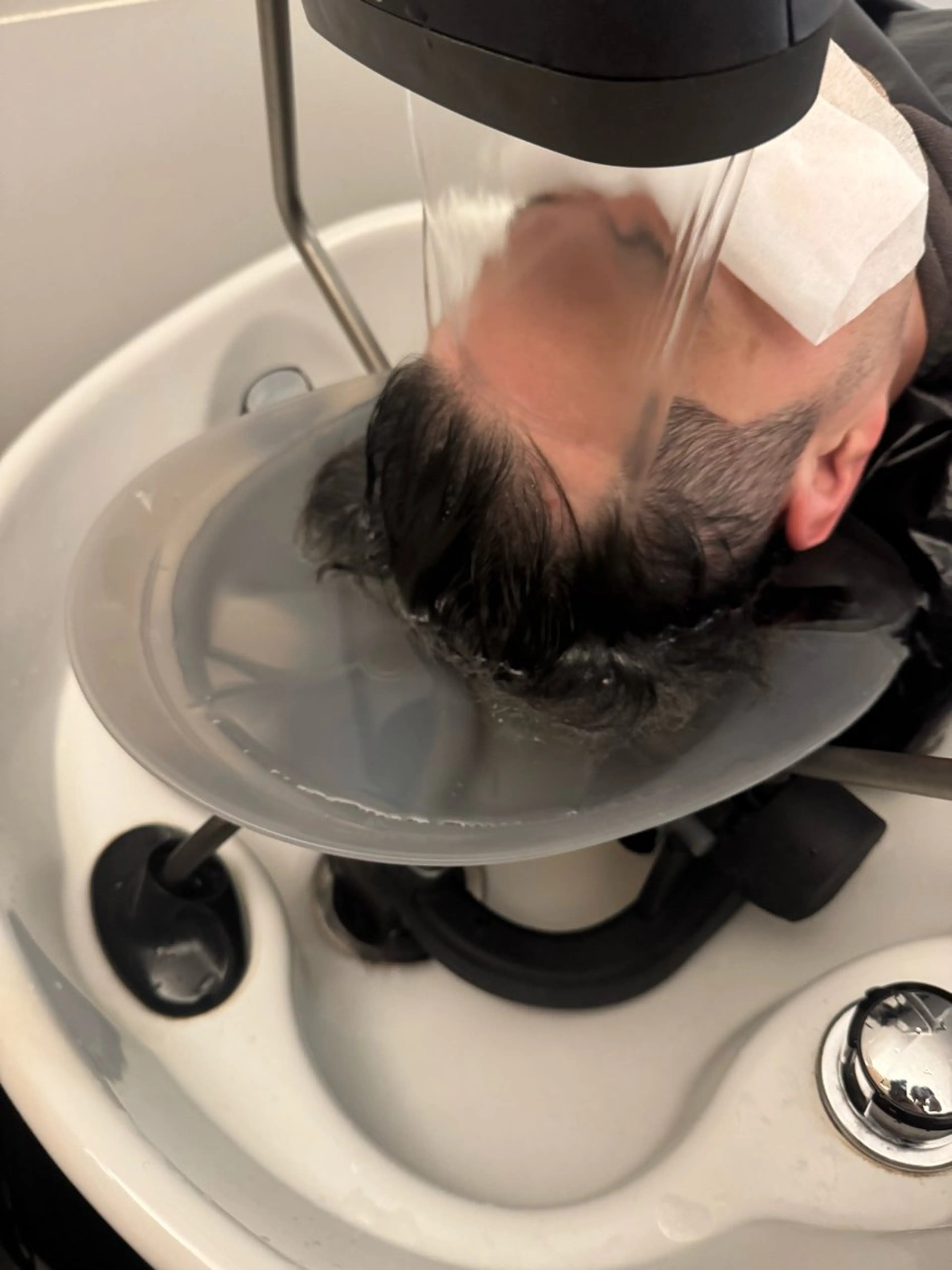 men's頭浸浴+ヘッドスパ+アイブロー+スタイリングの写真