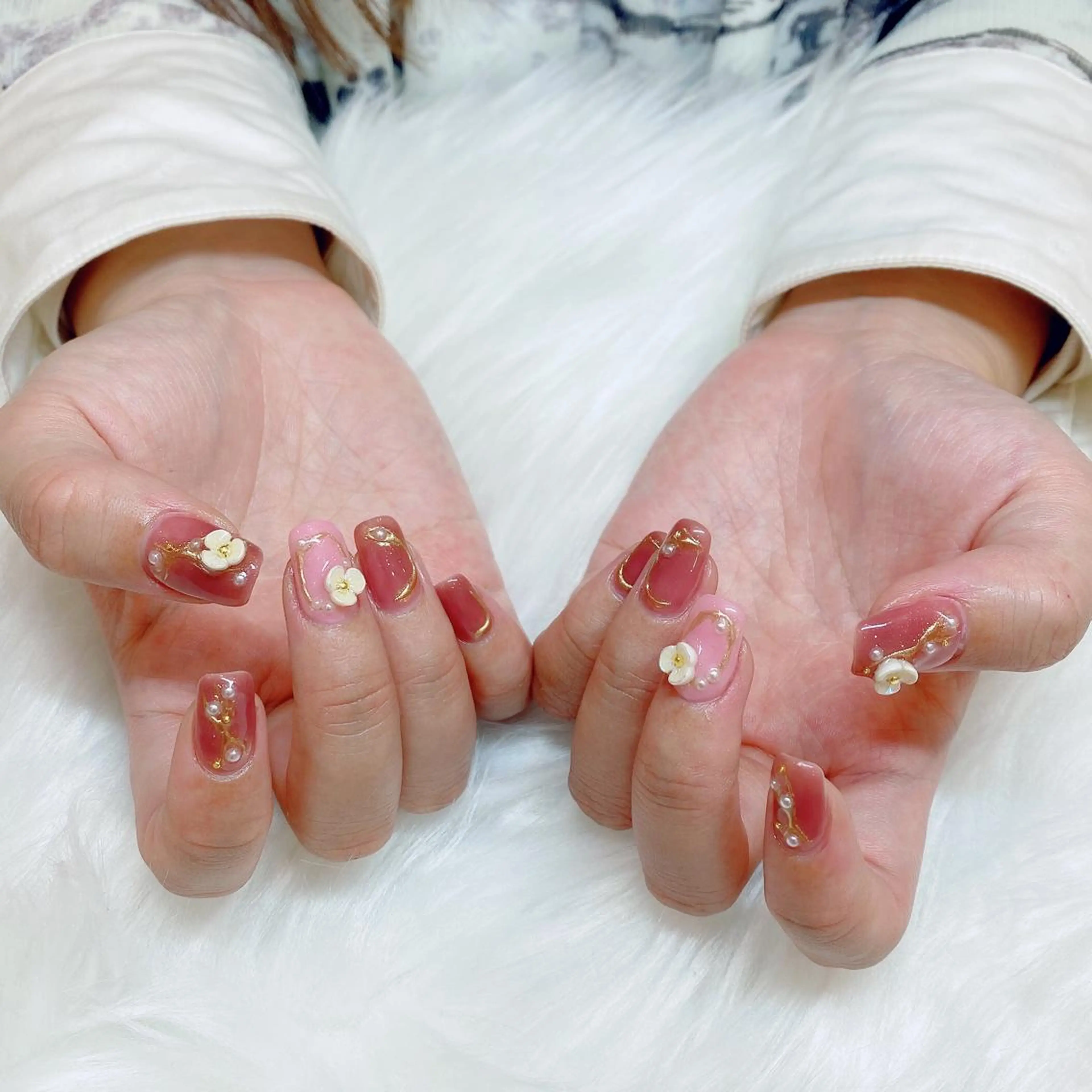 ネイル Elsias 詩織のマツエク・マツパデザイン