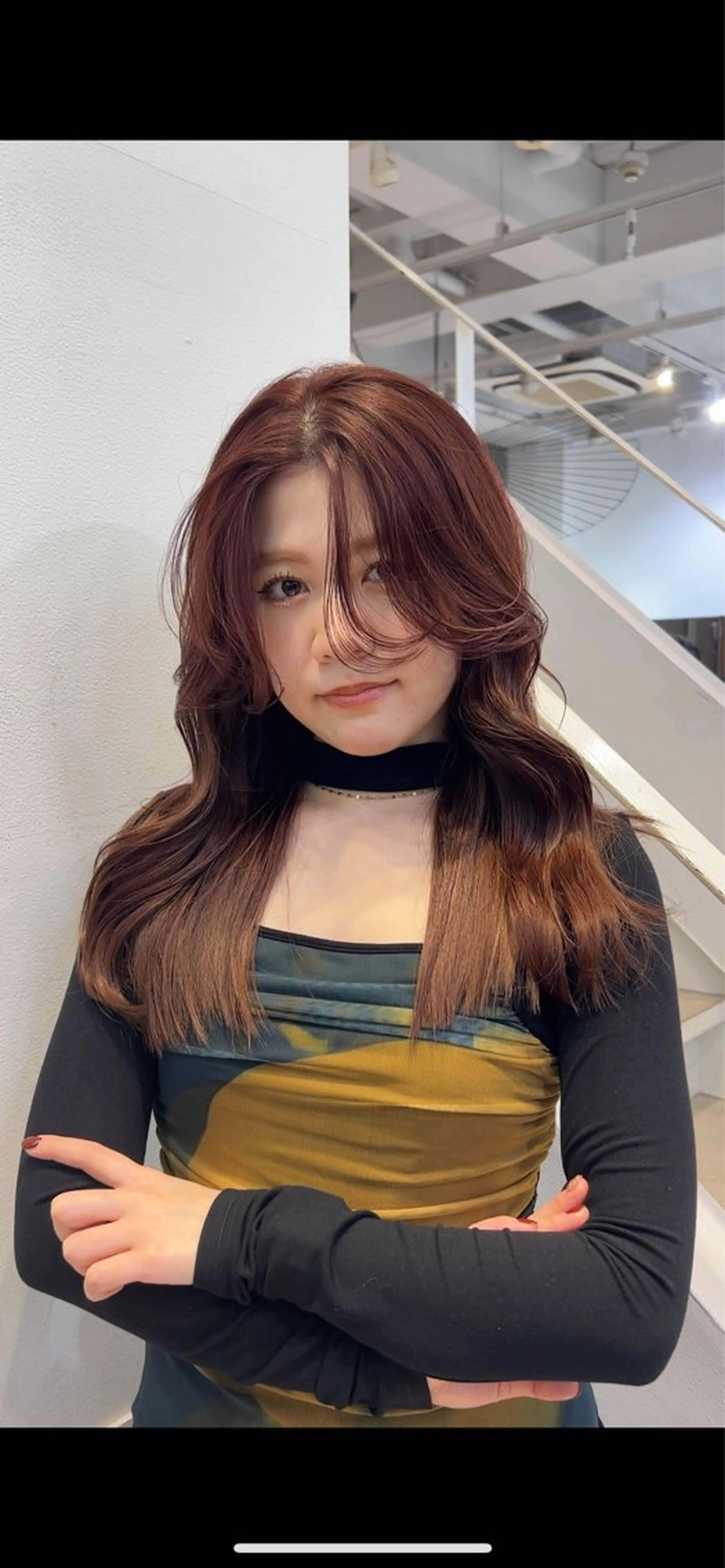 セミロング カラー ヘアアレンジ 縮毛矯正支持率N O.1あおい🕊️✨のヘアスタイル