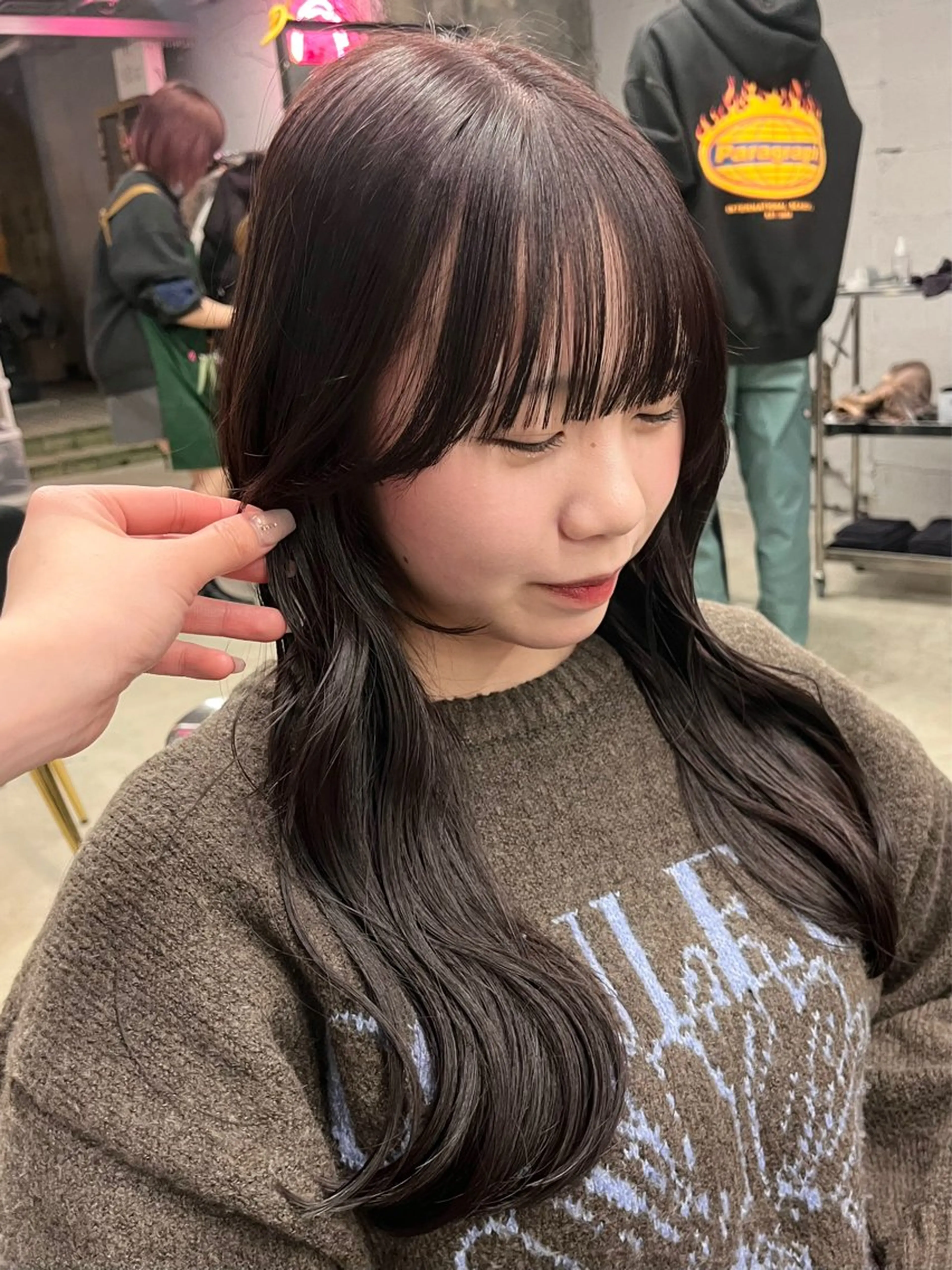 ロング col sapporo所属・あざと可愛い💓 盛れる顔まわり/uiのヘアスタイル