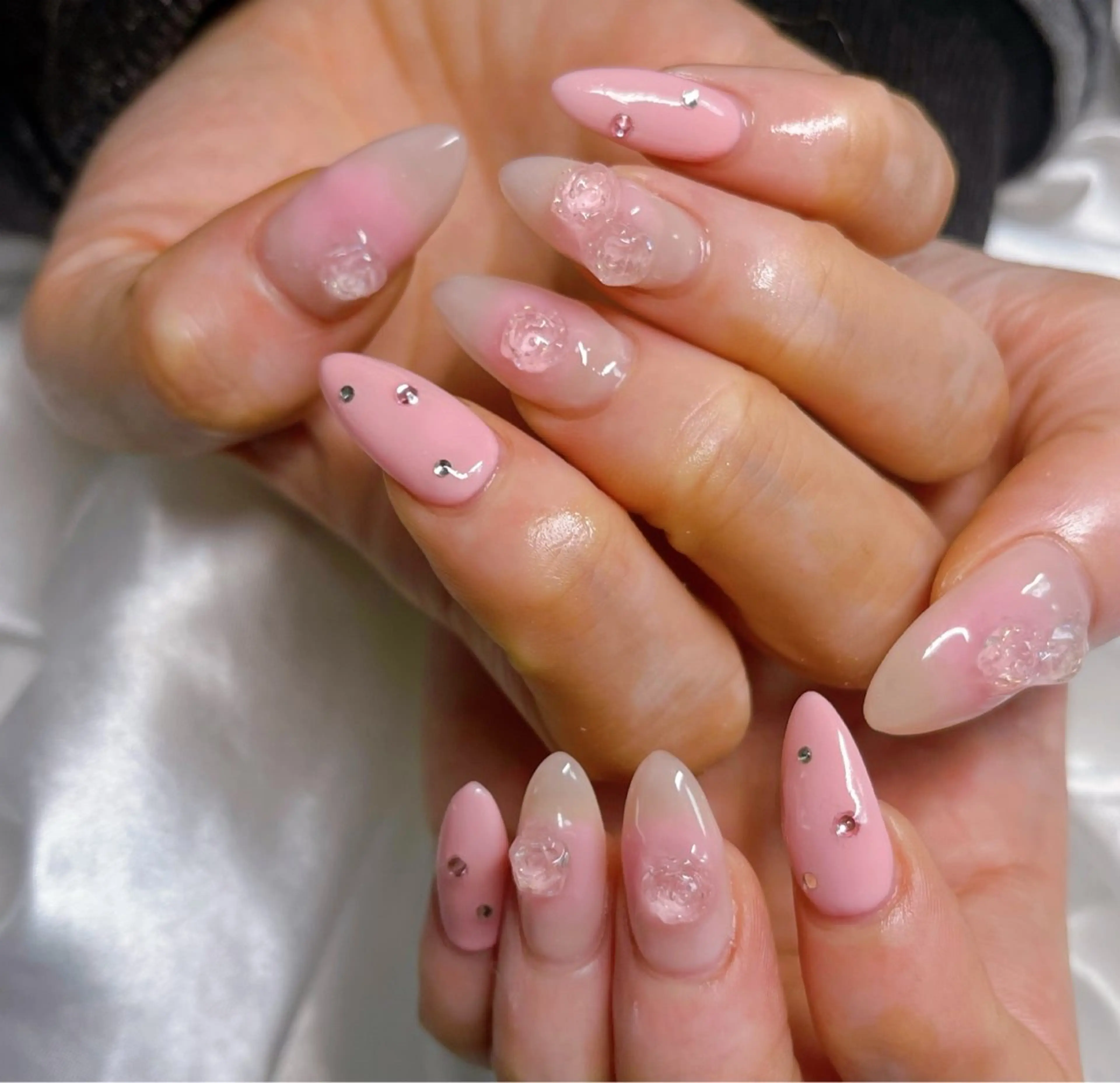 ネイル チークネイル 韓国ネイル ワンホンネイル ハンドネイル celica所属・松田 由真のネイルデザイン