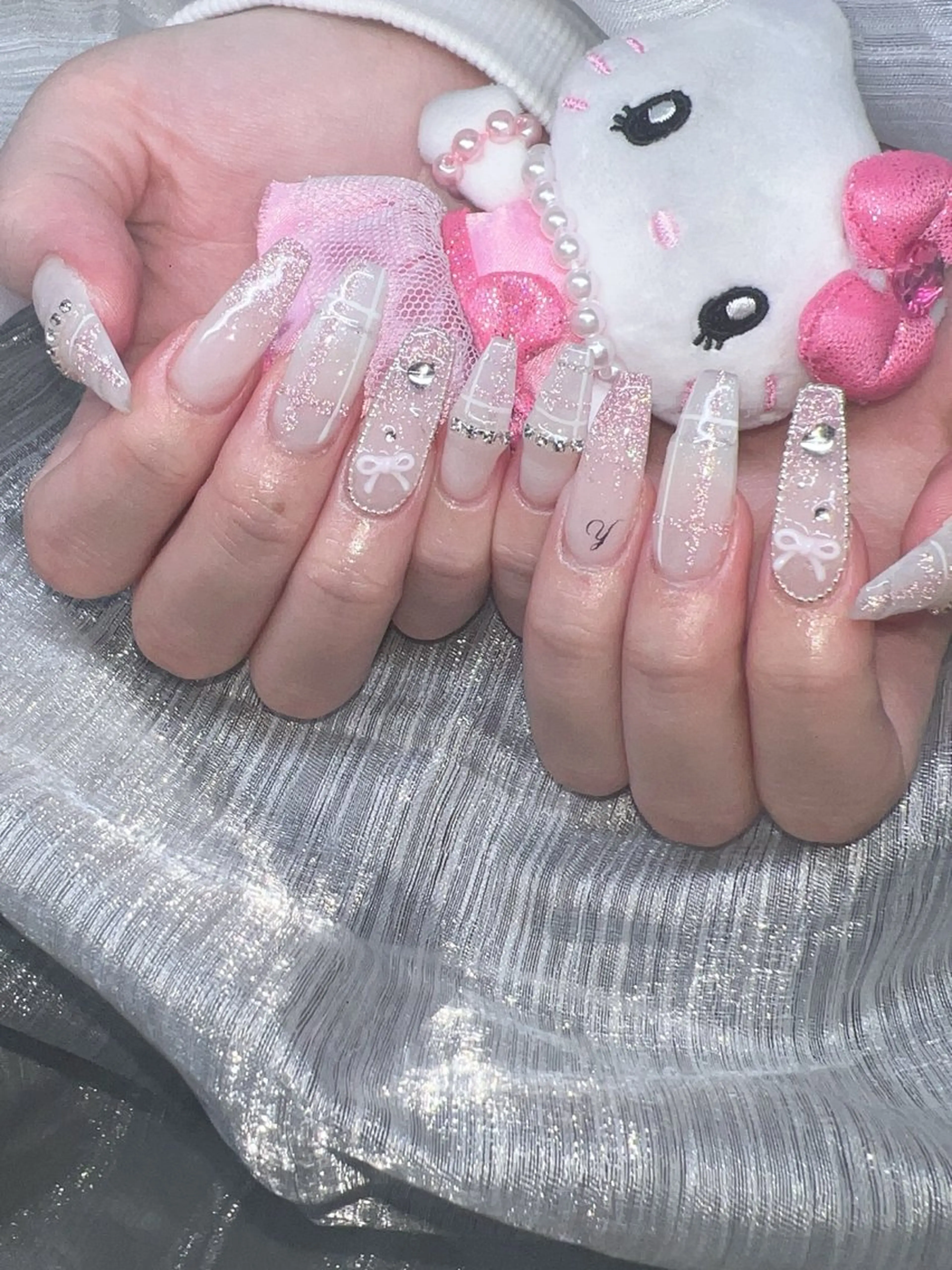 ネイル オーロラネイル チークネイル 長さ出し フットネイル フレンチネイル Lee Nailsのネイルデザイン