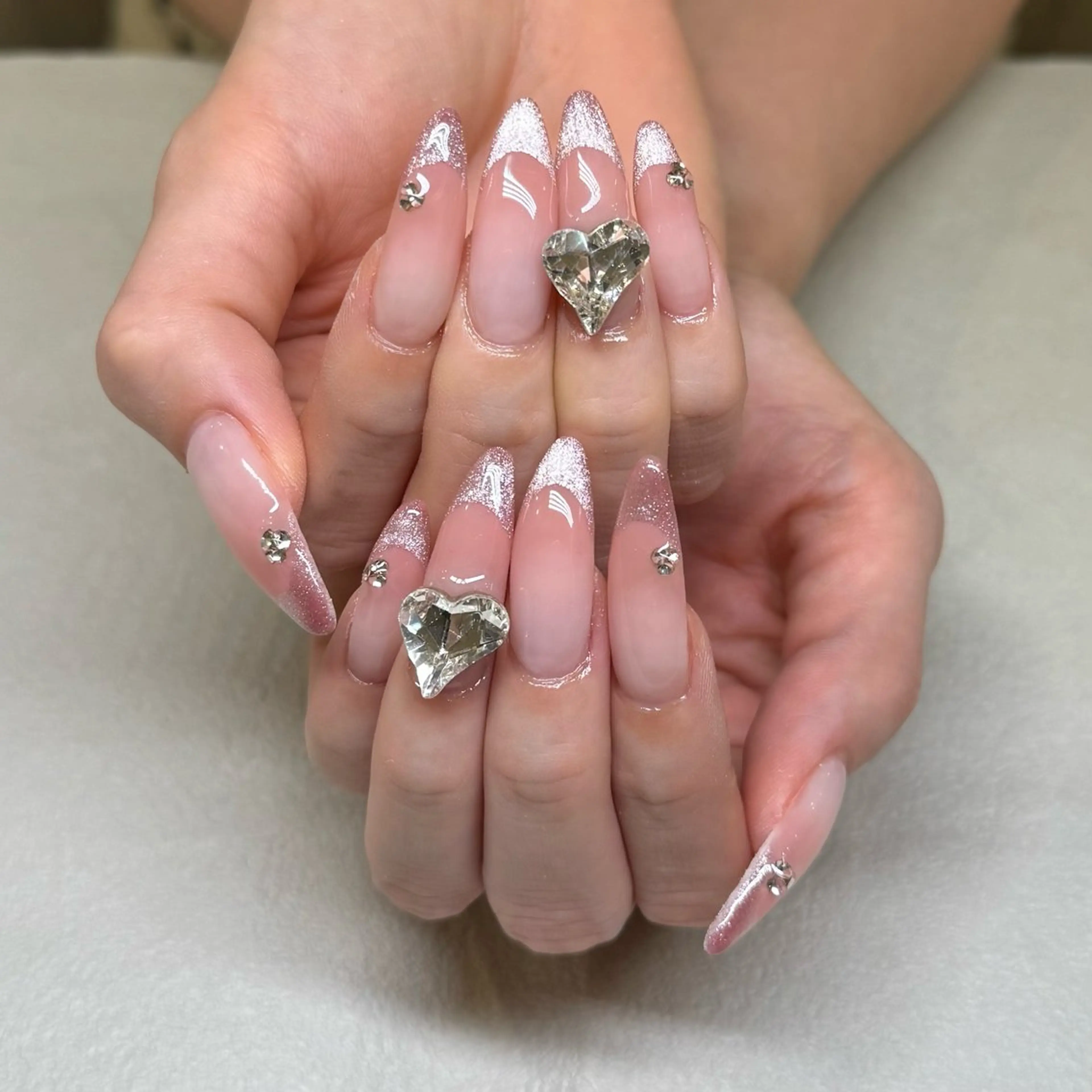 ネイル フレンチネイル グラデーション マグネットネイル マグネットフレンチ ワンホンネイル ハンドネイル 鶴田୨ৎmaison de NALIのネイルデザイン