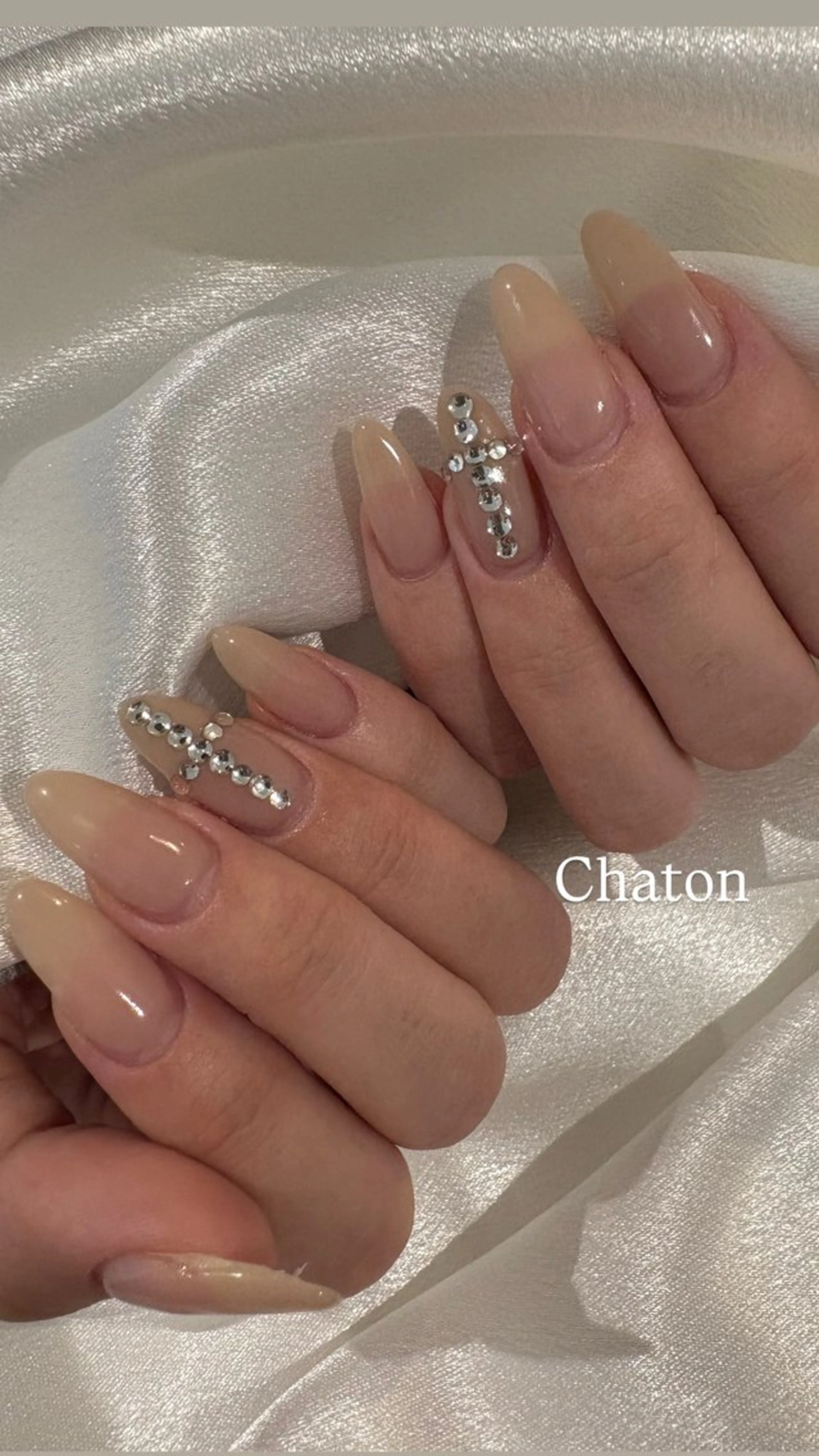 ネイル Chaton TAKAGIのネイルデザイン