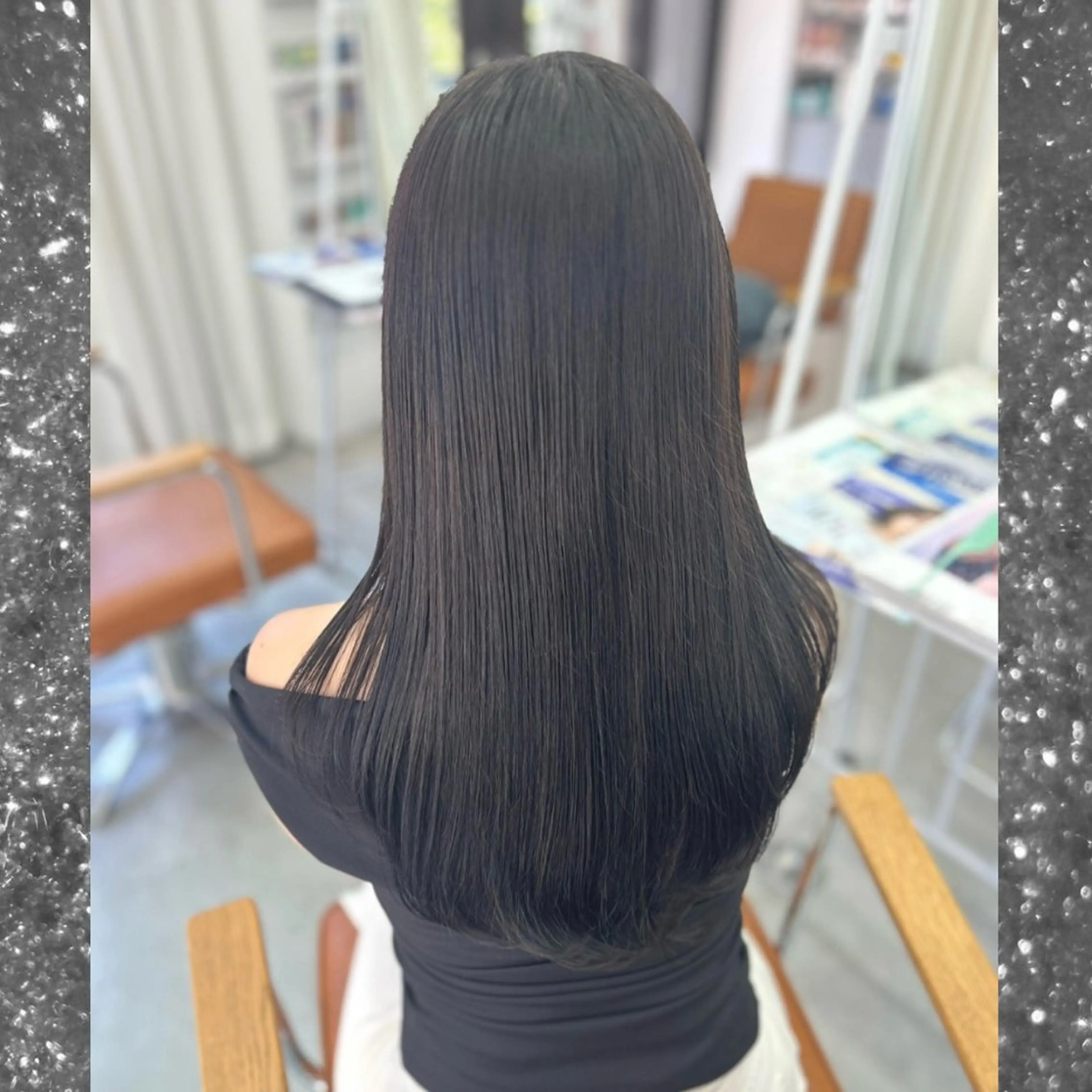 セミロング ☘️透明感オリーブ ナミ☘️のヘアスタイル