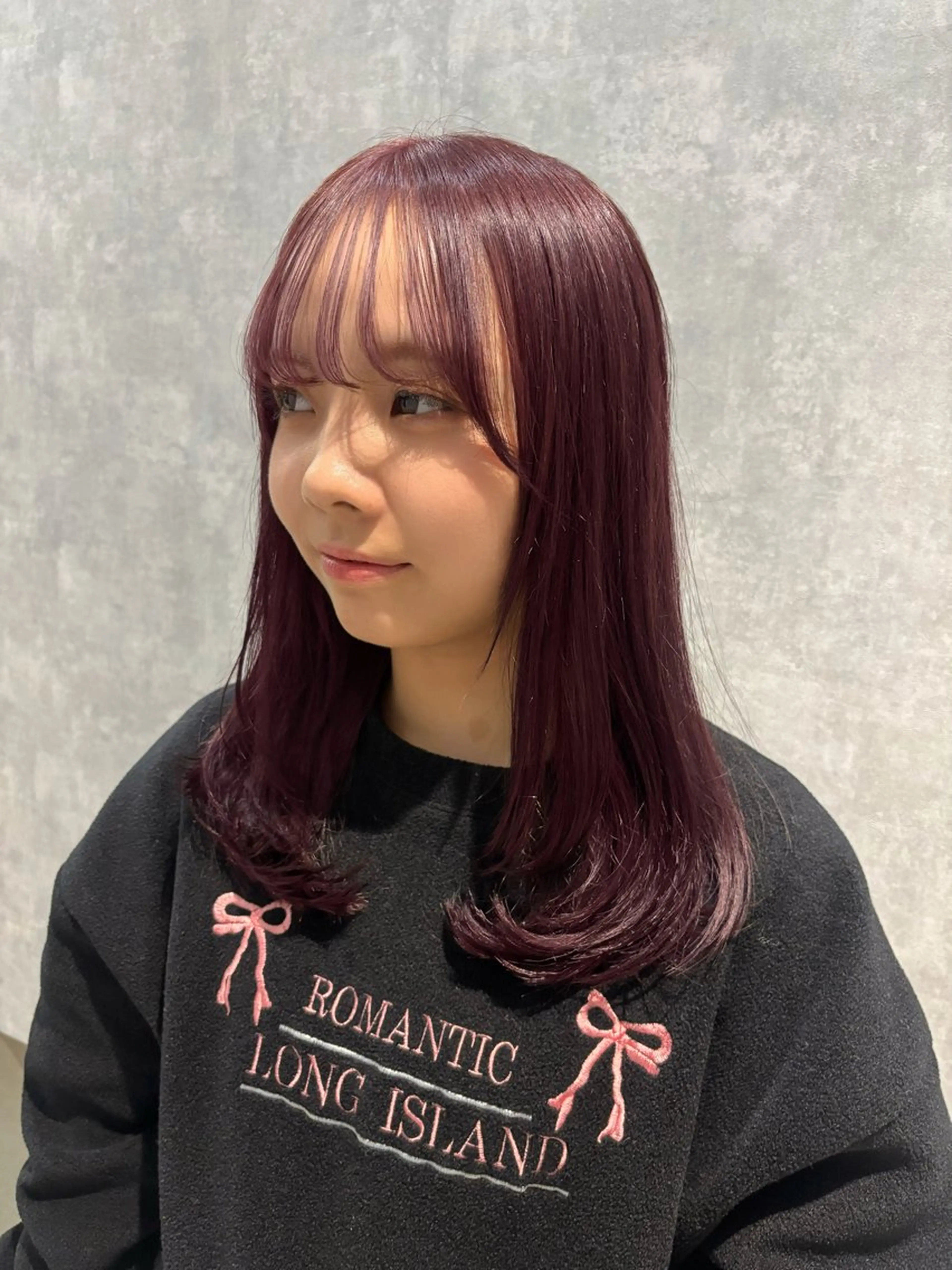 ミディアム カット ヘアカラー トリートメント 🌐NATSUMI 🌐【寒色カラー】のヘアスタイル