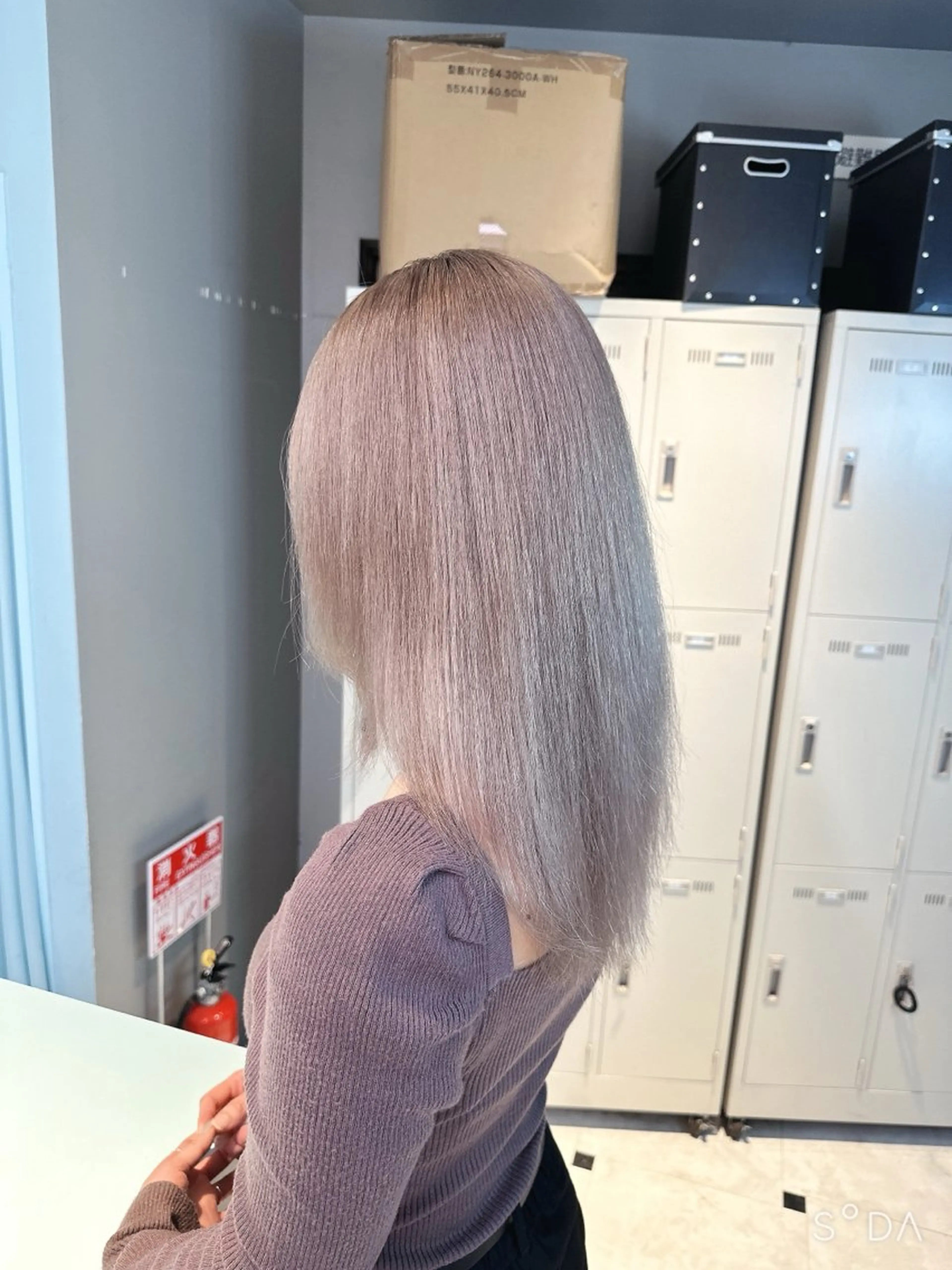 セミロング カラー ヘアカラー トリートメント ヘアセット 🪄池袋ハイトーン 🪄ブリーチカラーのヘアスタイル