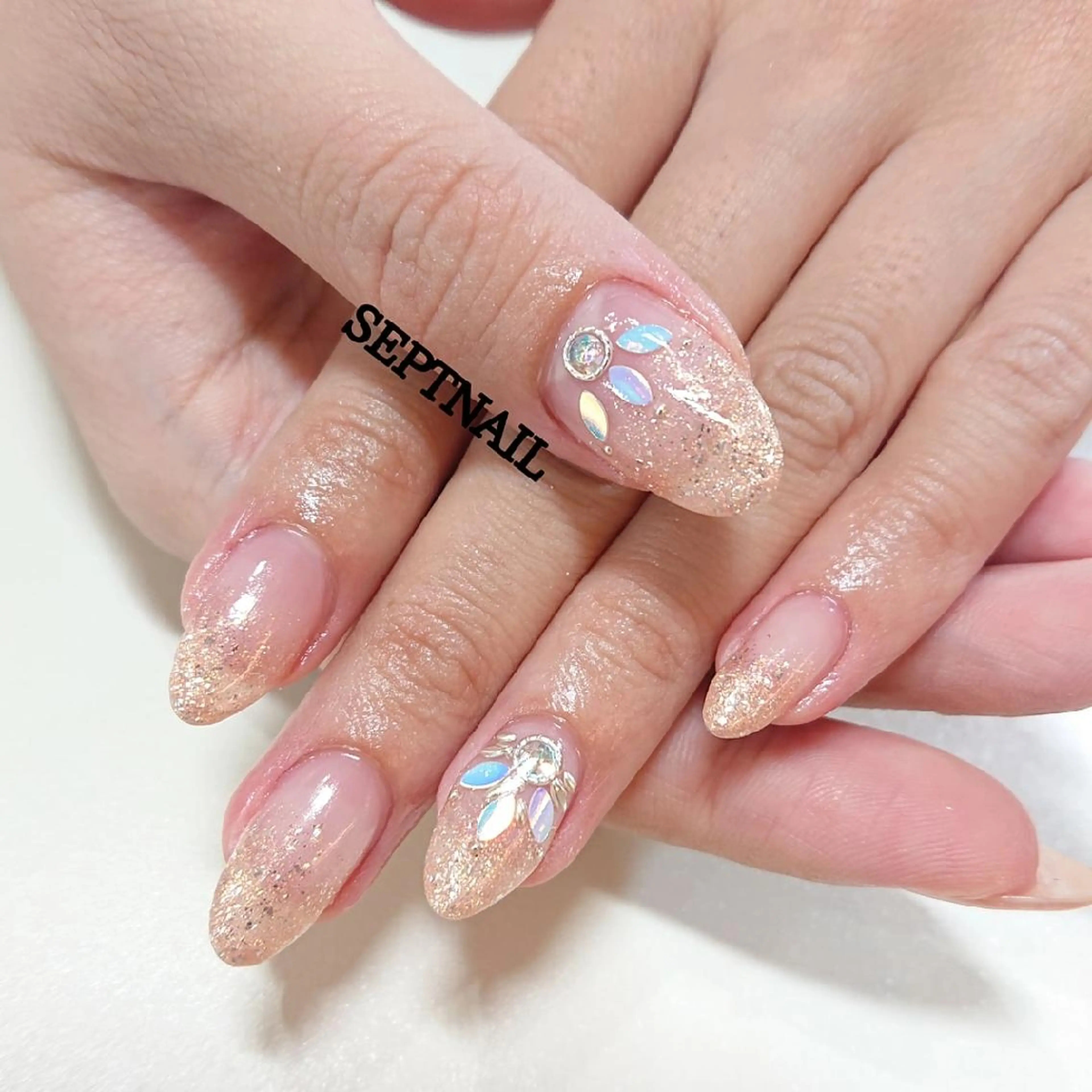 ネイル SEPTNAIL 中澤のネイルデザイン