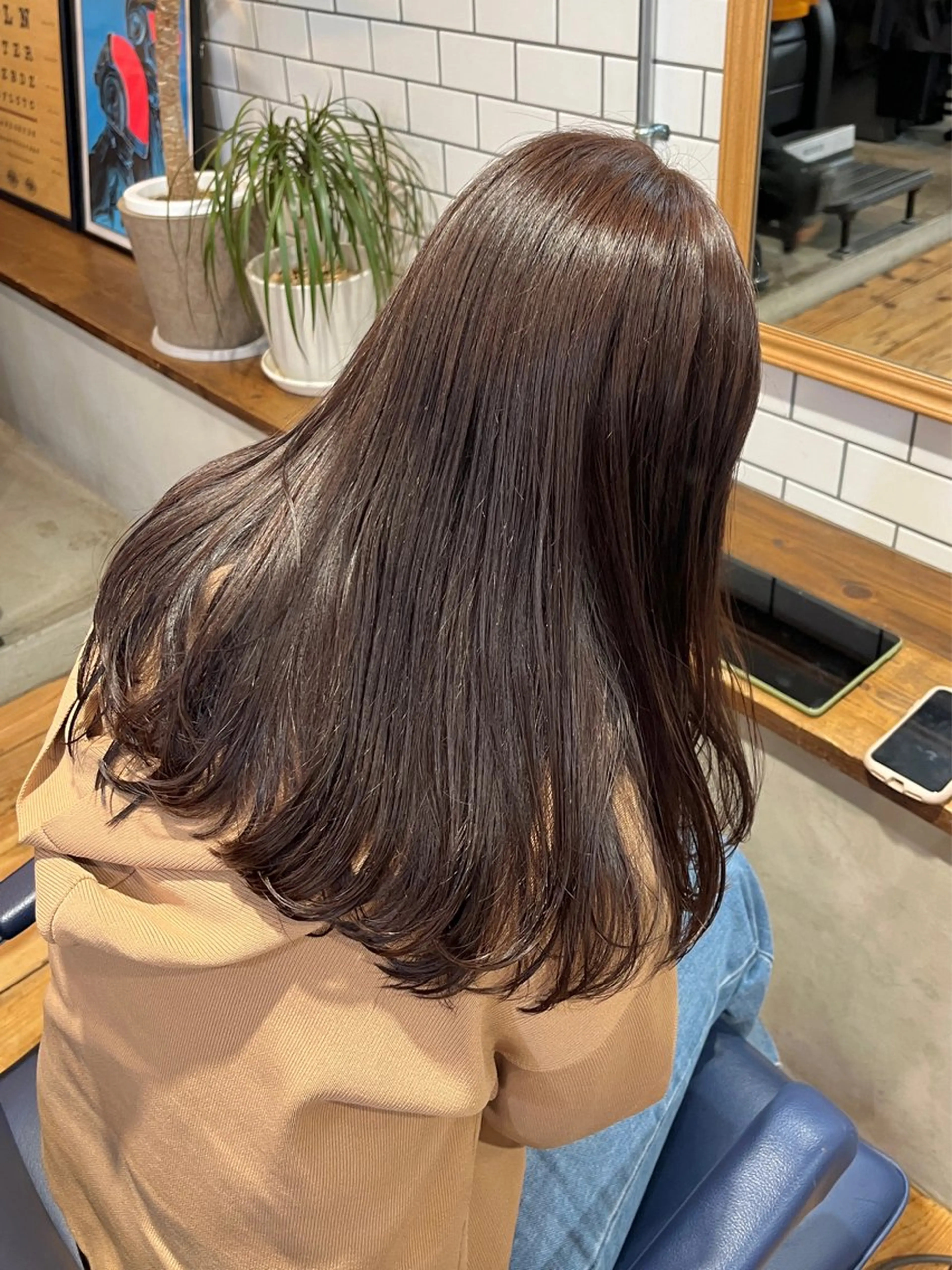 セミロング カラー ブラウンカラー ショコラブラウン 髪質改善 トリートメント 伊藤ゆかり/髪質改善 /透明感カラーのヘアスタイル