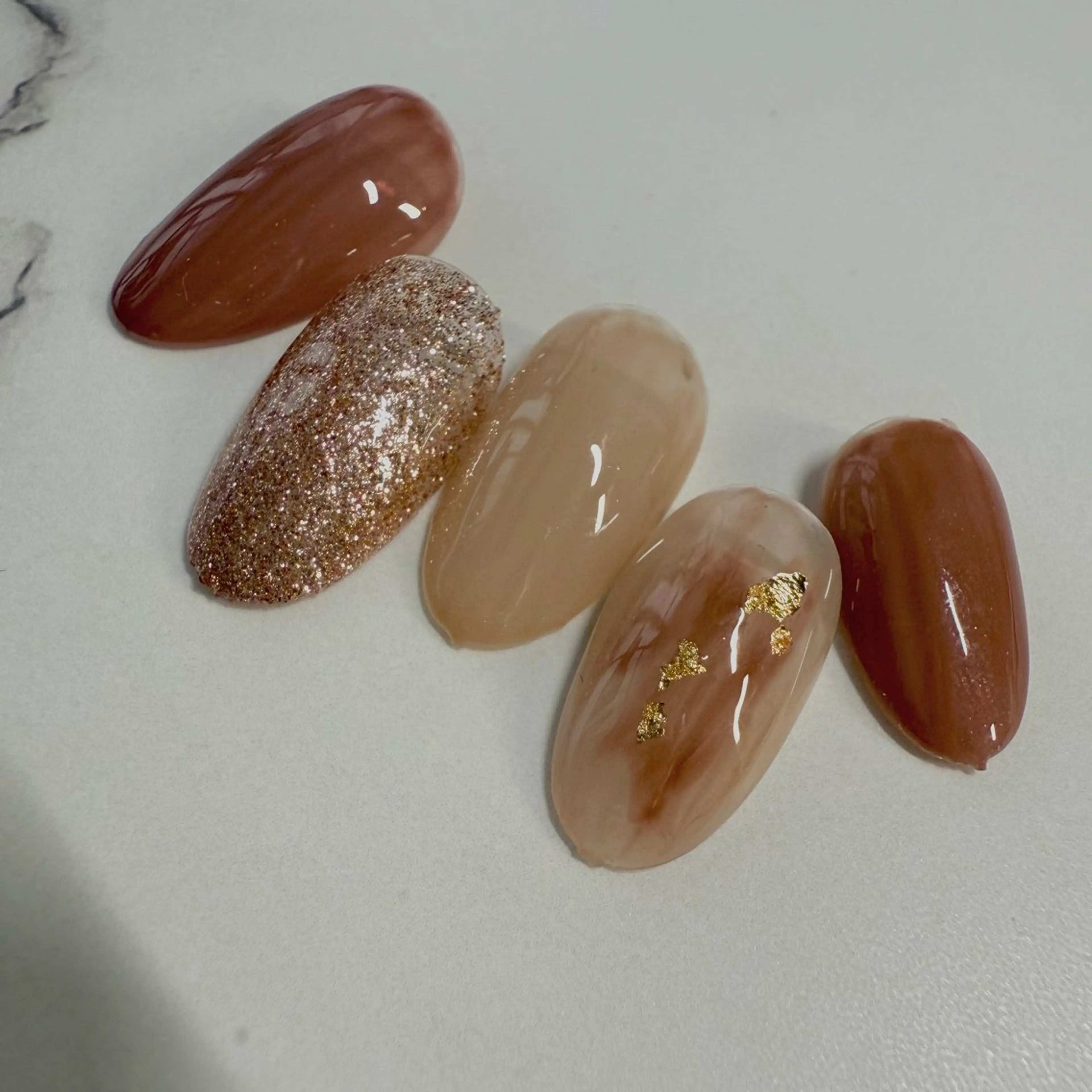 ネイル 青木 綾子のネイルデザイン