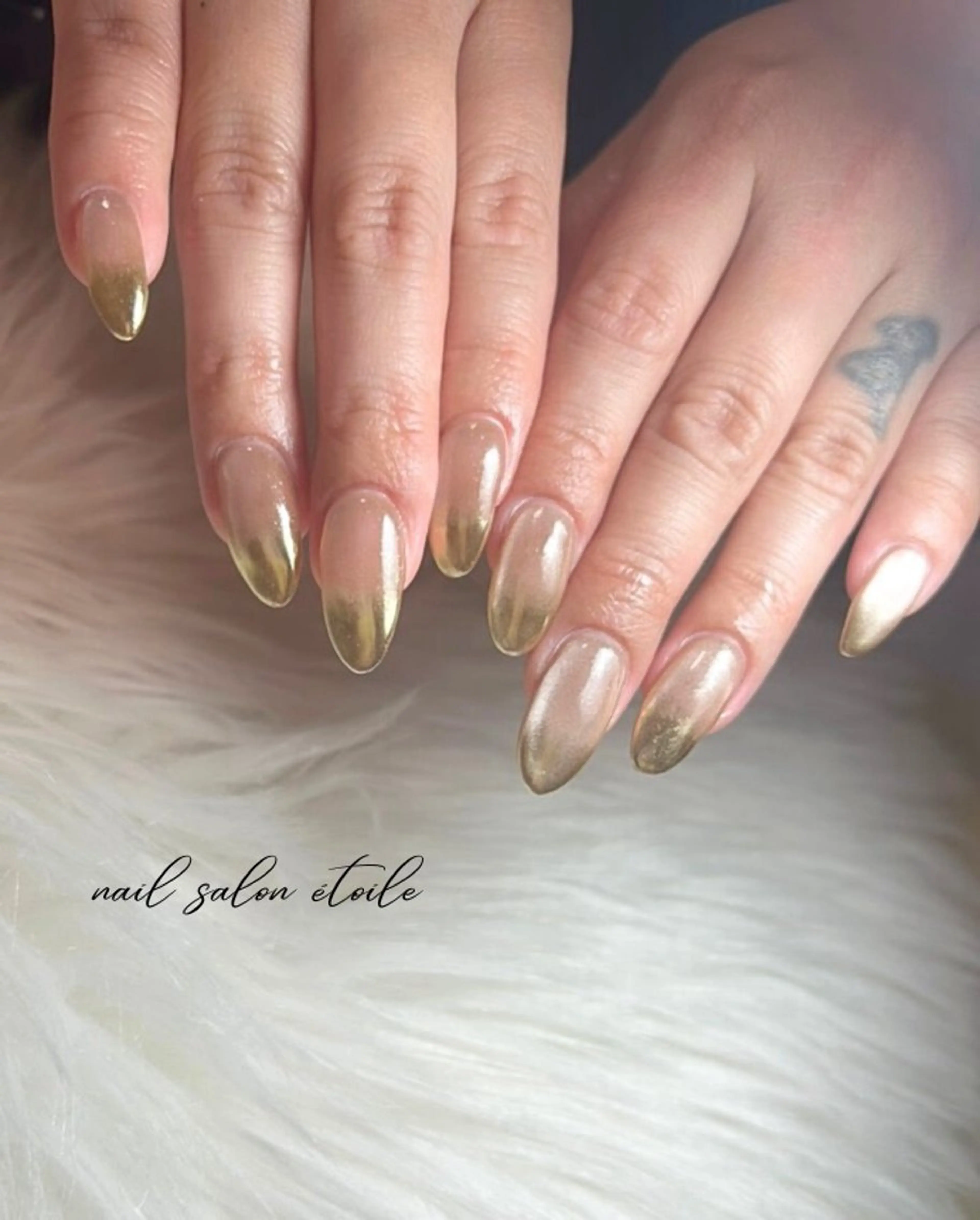 ネイル グラデーション 氷ネイル・うるうるネイル マグネットネイル ミラーネイル ハンドネイル nail salon étoileのネイルデザイン