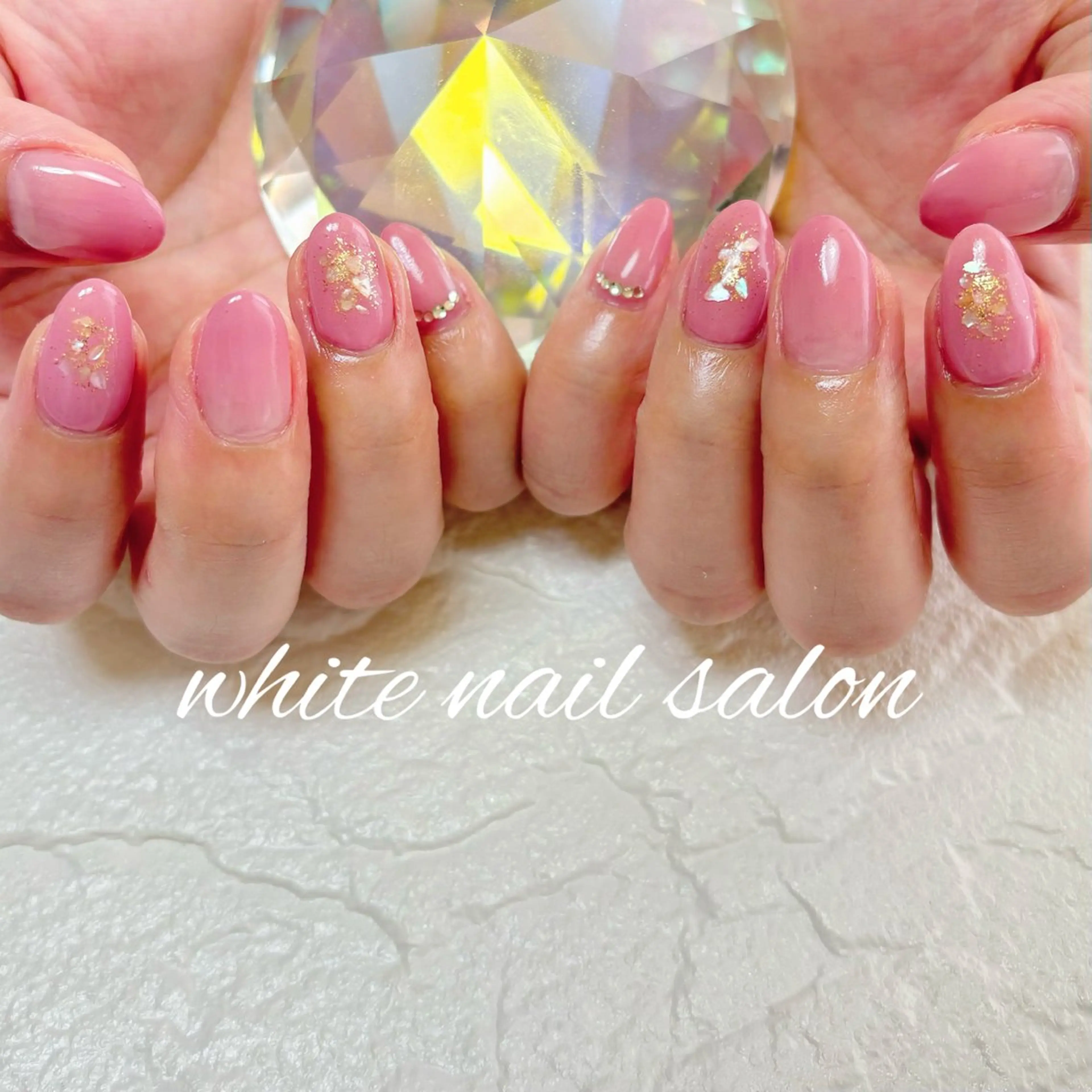 ネイル ホワイト ハンドネイル white nail salonのネイルデザイン
