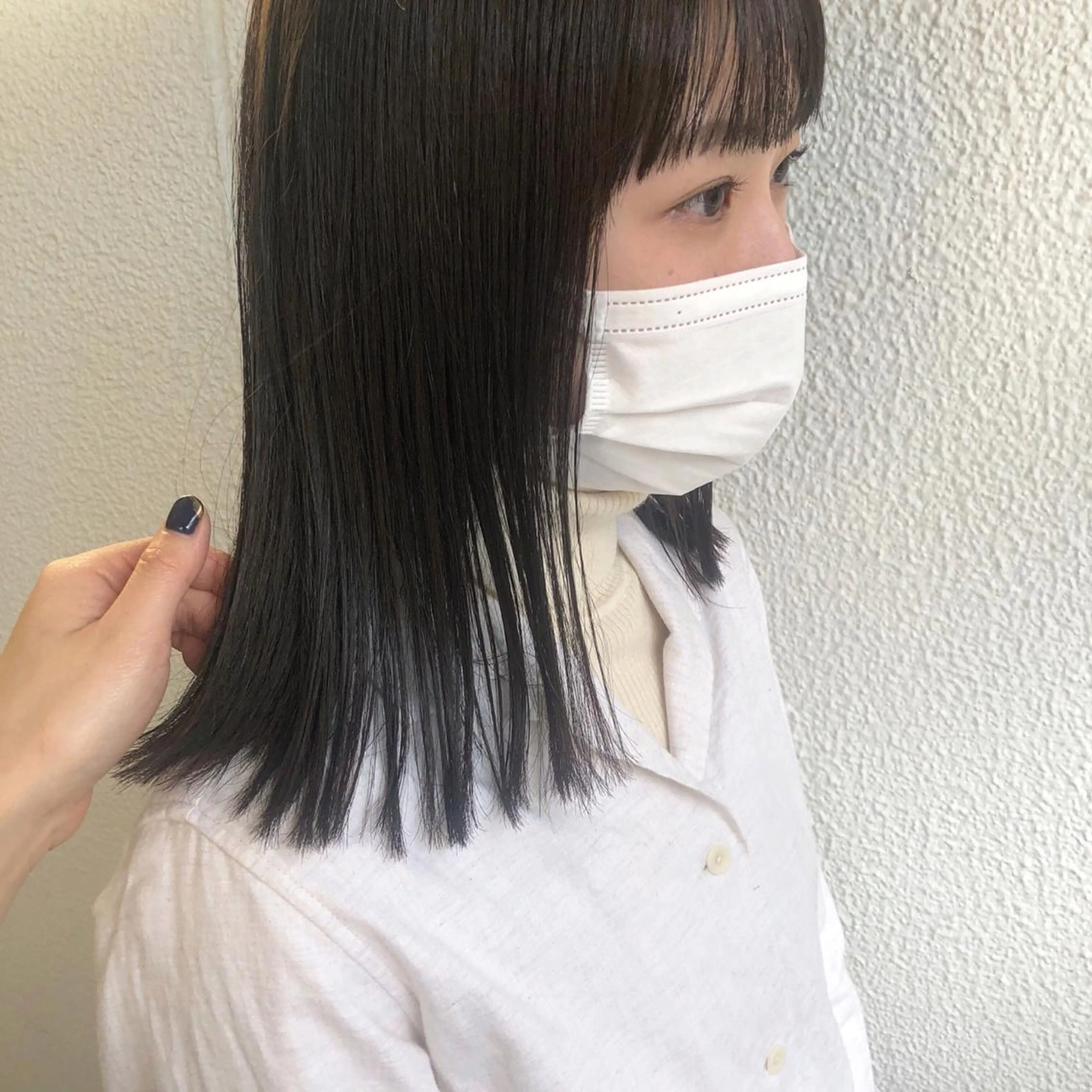 ミディアム カット ヘアカラー トリートメント 義本 風佳のヘアスタイル