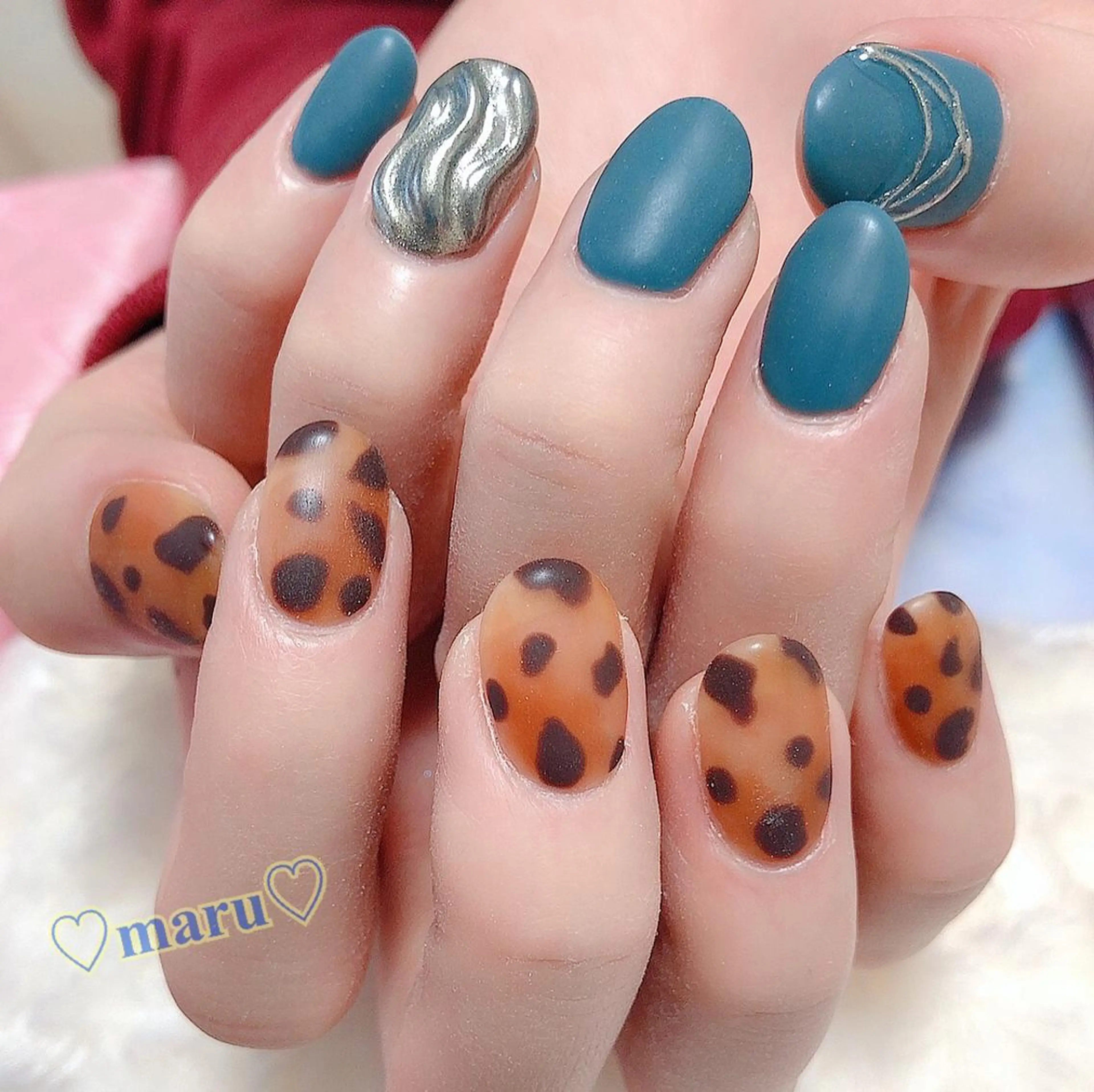 ネイル ハンドネイル フットネイル まるみ ♡のネイルデザイン