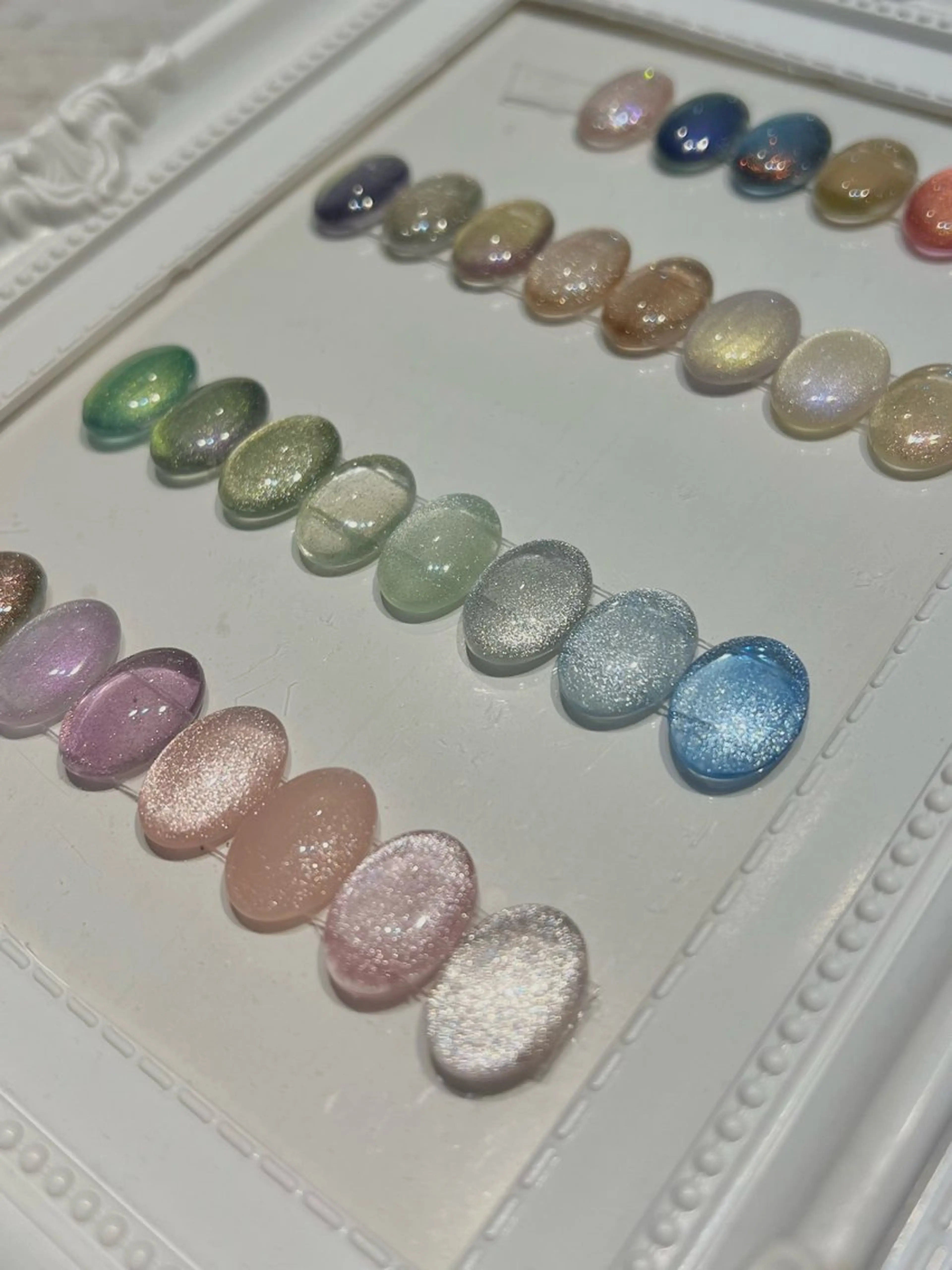 ネイル マグネットネイル ワンカラーネイル ハンドネイル 🎀チーク/ちゅるん 🫧chisa🎀のネイルデザイン