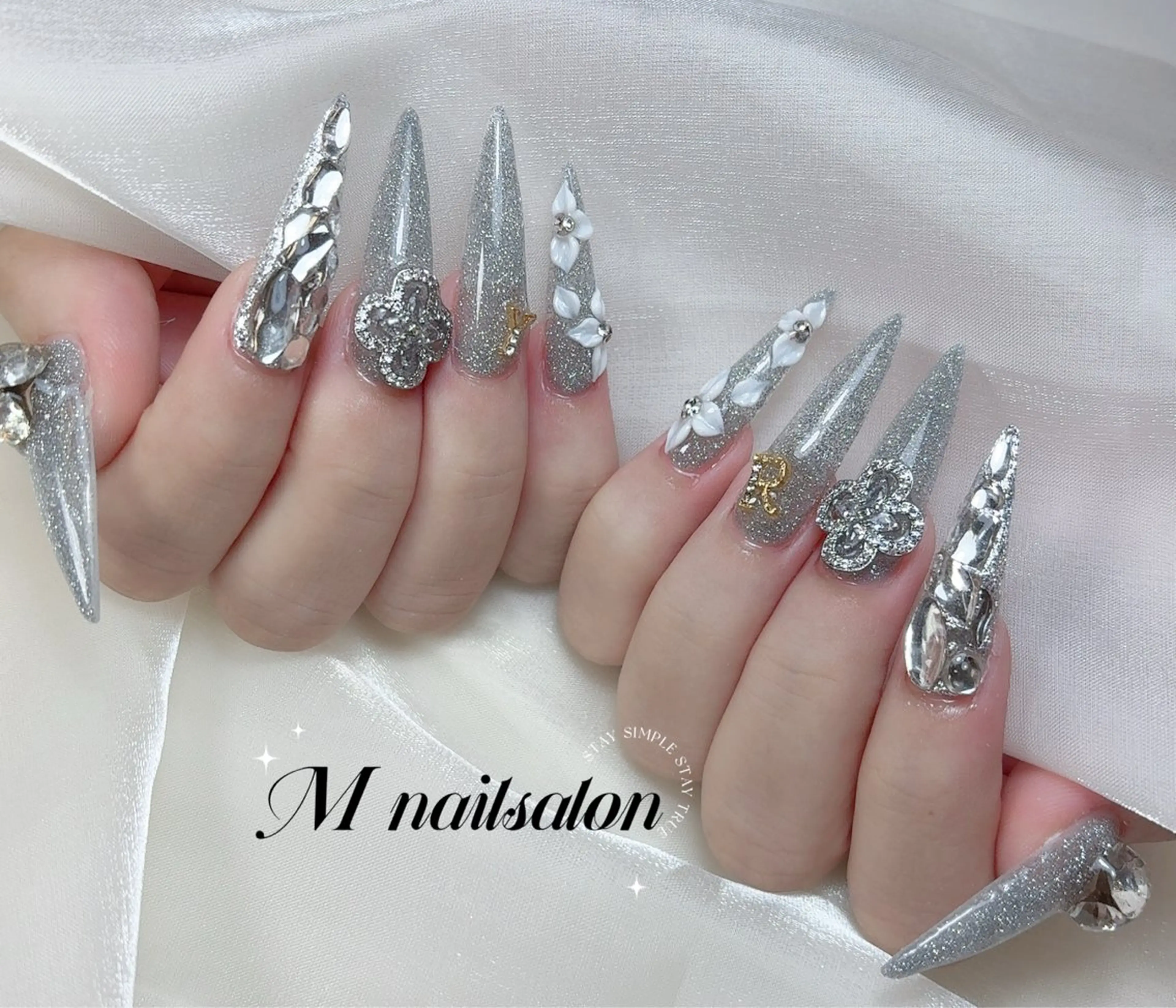 ネイル M🌷nail 長さだし専門店のネイルデザイン