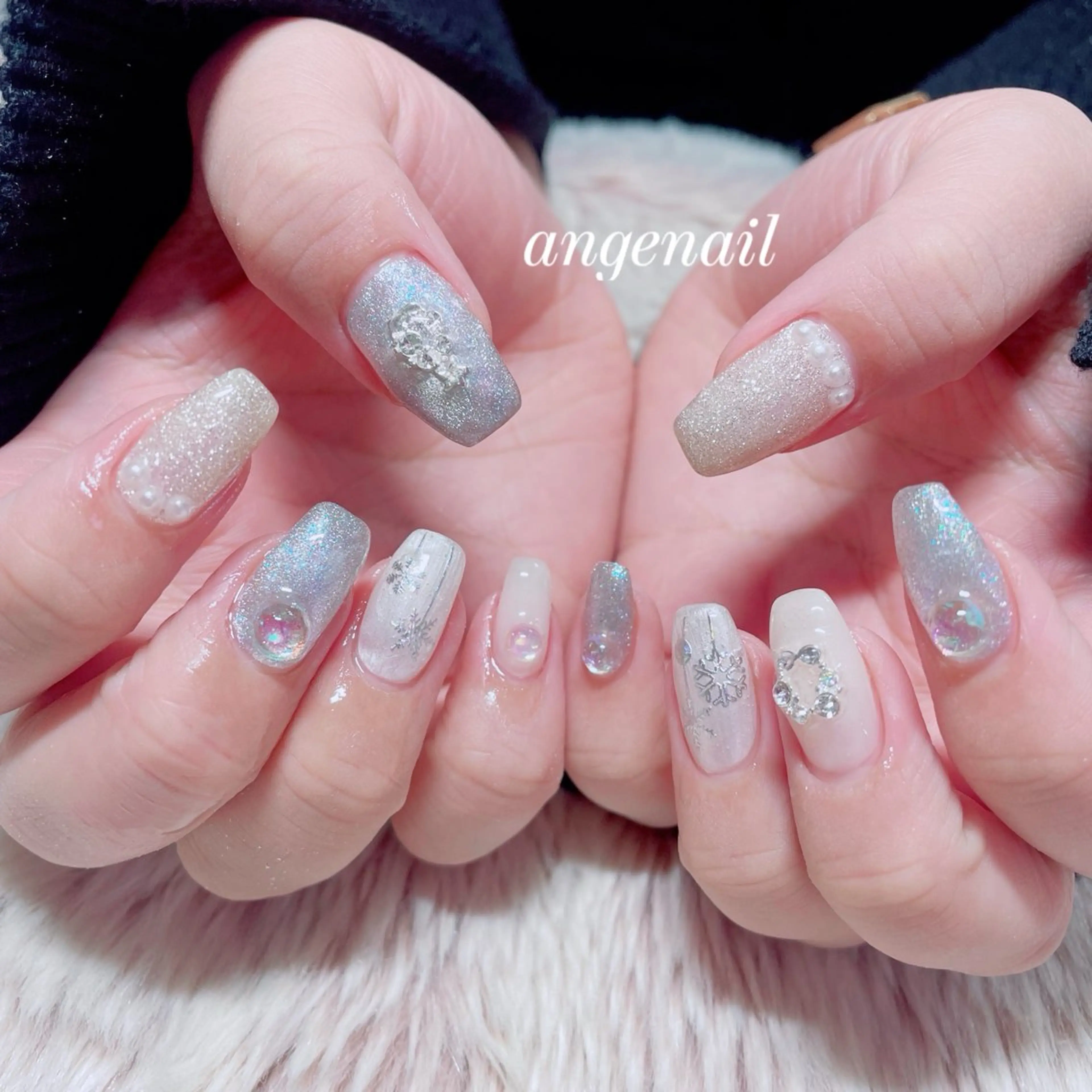 ネイル ハンドネイル オーナーネイリスト MAKIのネイルデザイン