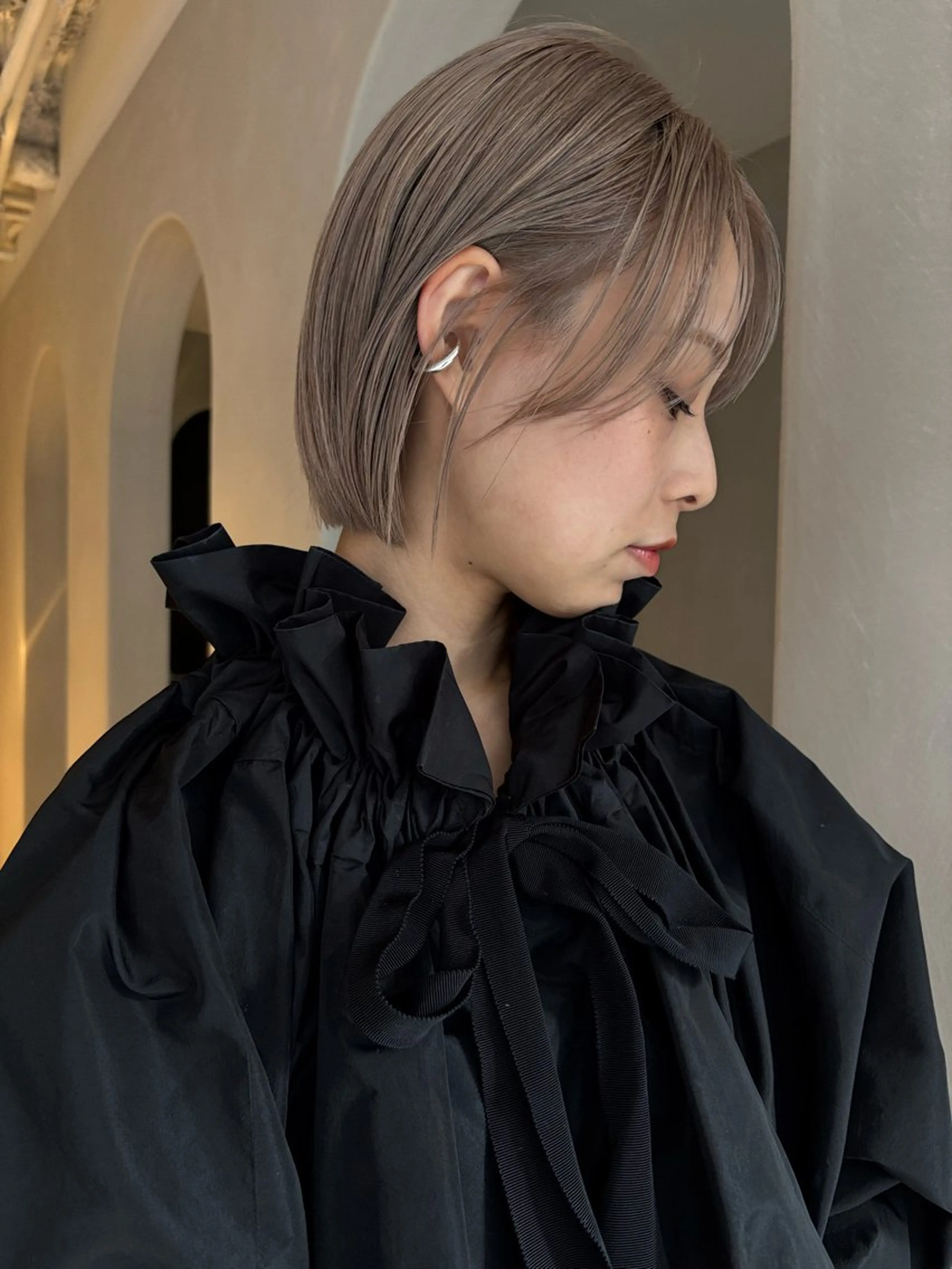 カラー ベージュカラー ハイトーンカラー ハイトーンベージュ hishida akiho  🩰のヘアスタイル