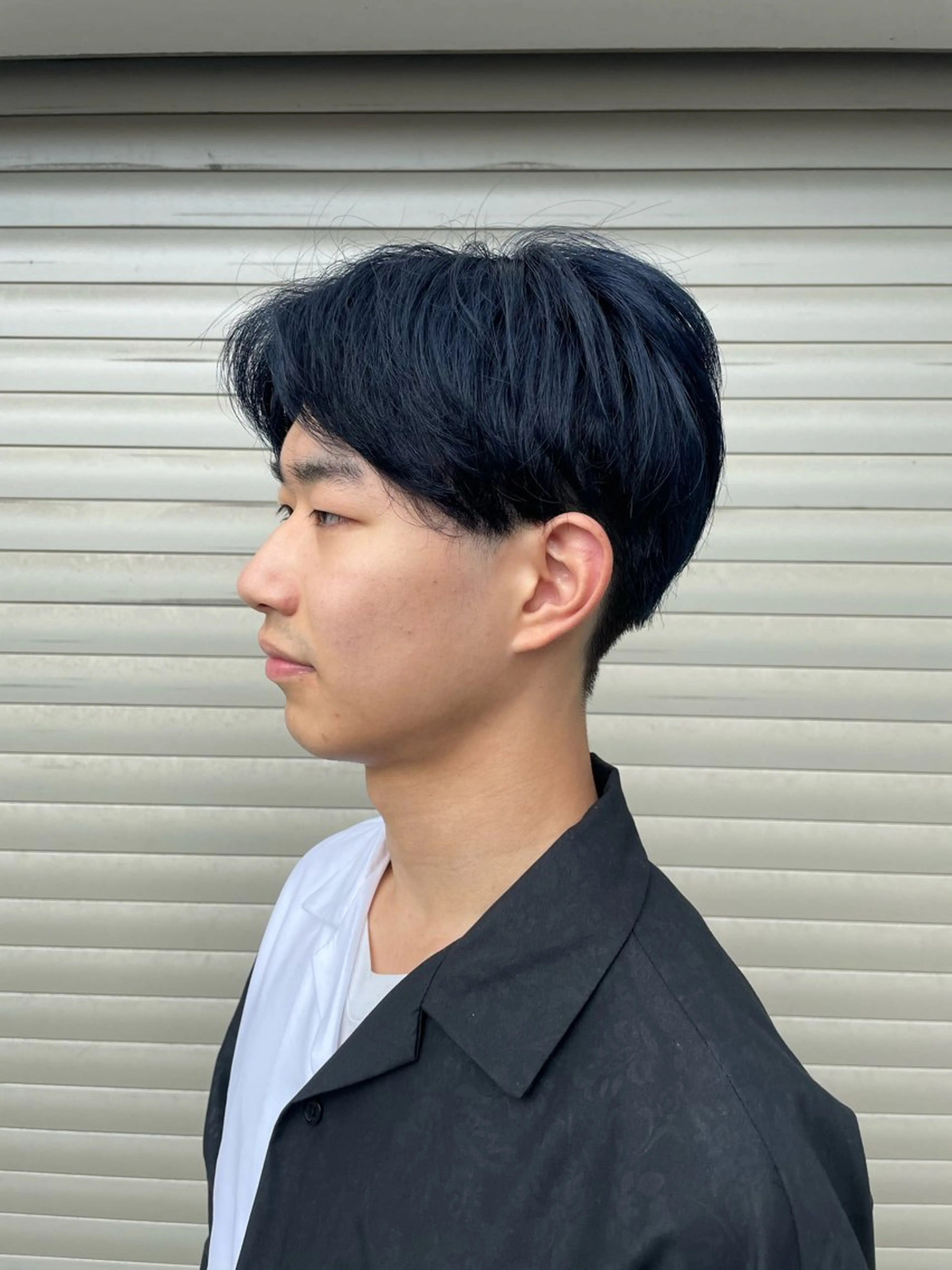 カラー メンズ メンズブリーチ ブリーチ ブルーカラー ネイビーカラー ブリーチ/レイヤー 💙ayame💙のヘアスタイル