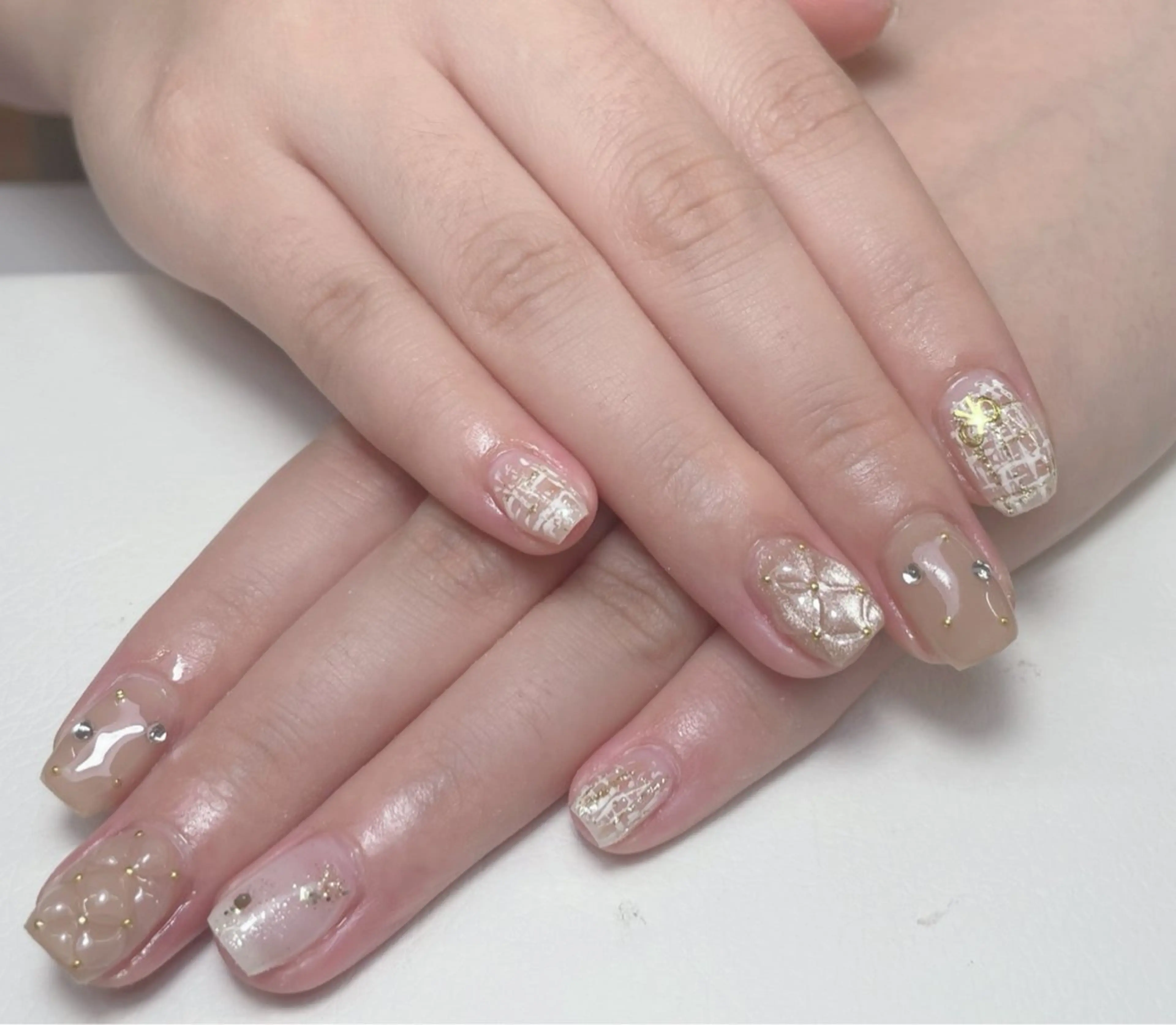 ショート 野々下 真理のネイルデザイン