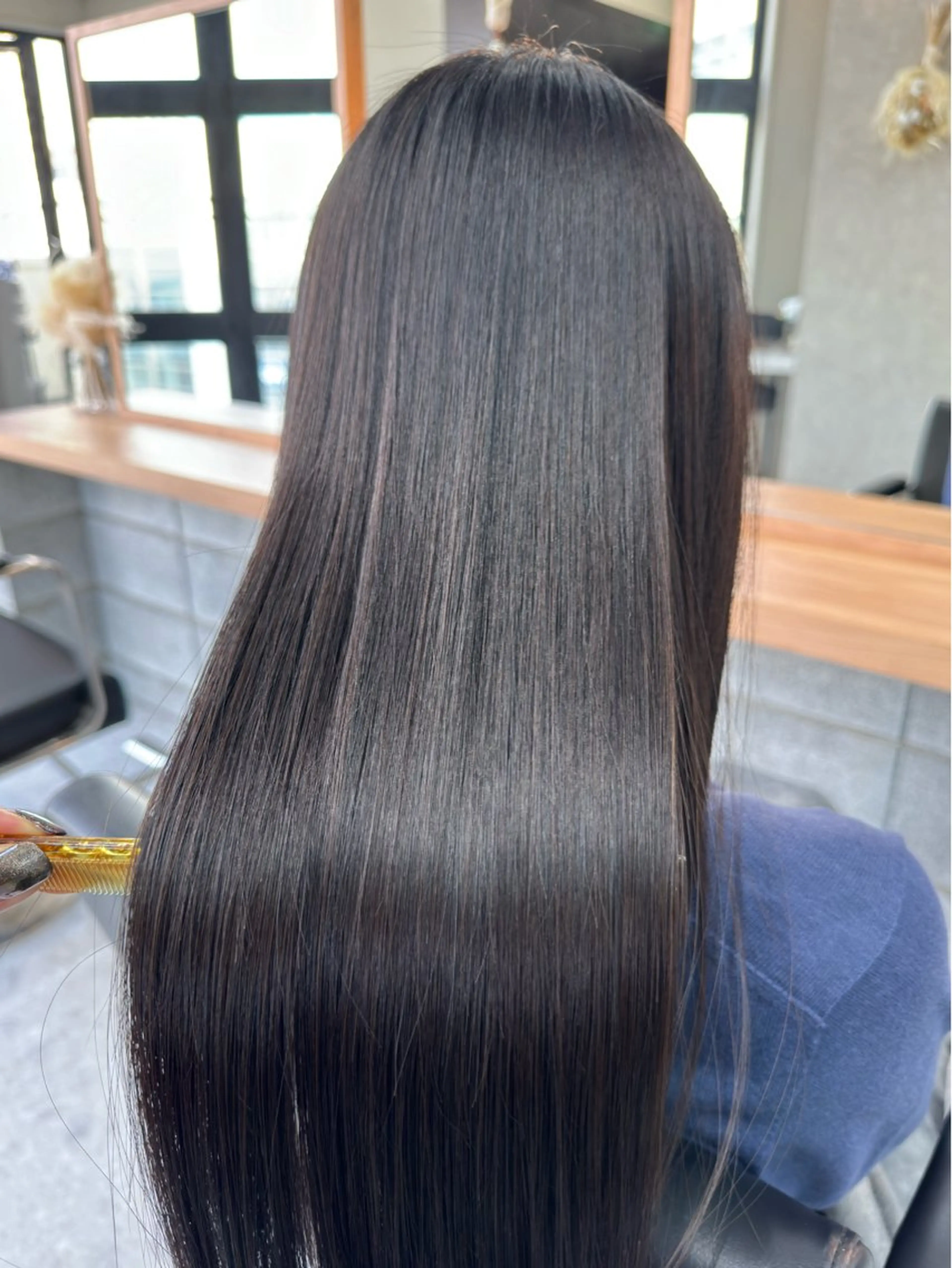 ロング カット 縮毛矯正 トリートメント 髪質改善×METEO 店長 貞松直也のヘアスタイル