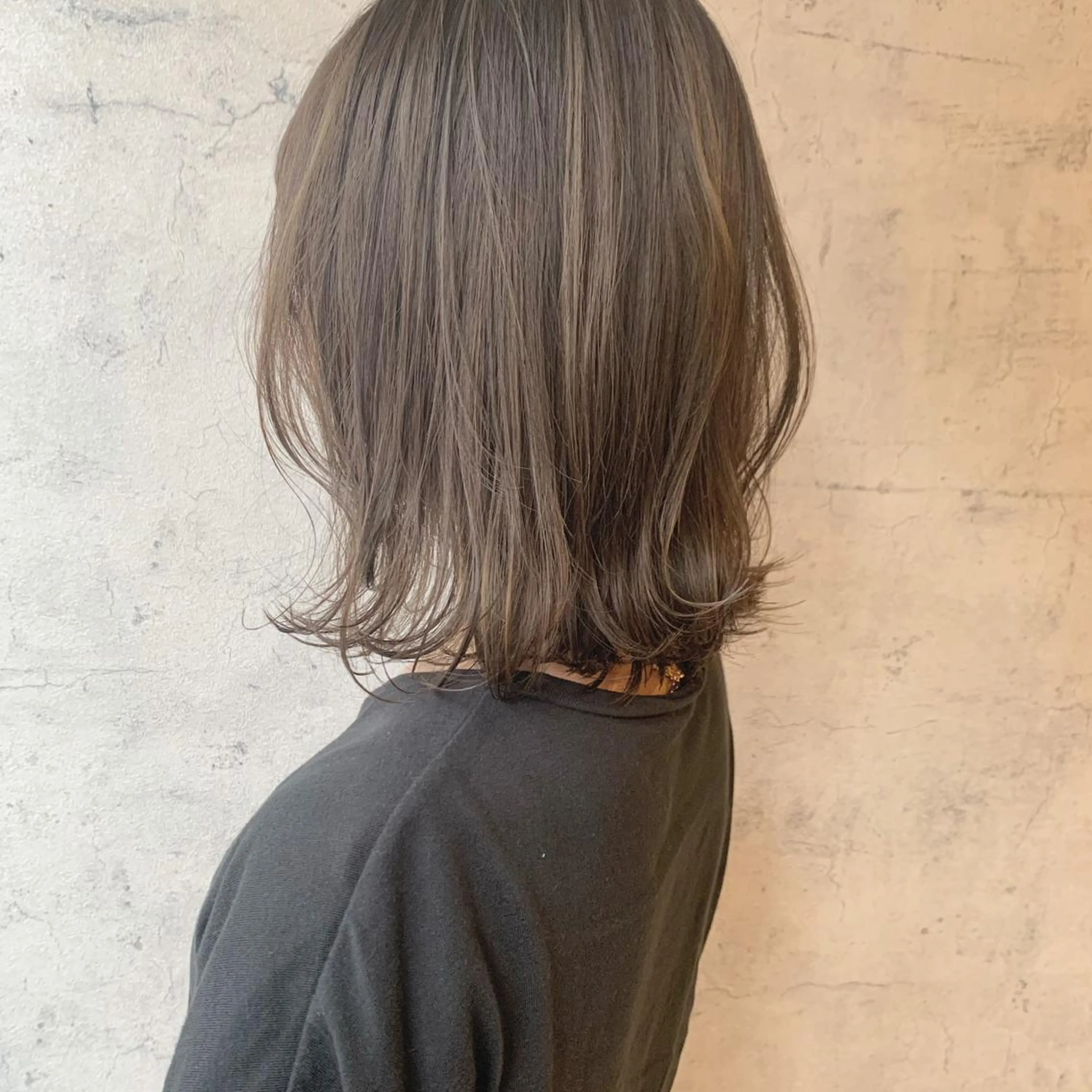 ミディアム カラー 透明感カラー ハイライトカラー ハイライト toiro by lien hair atelier所属・池田 真由美のヘアスタイル