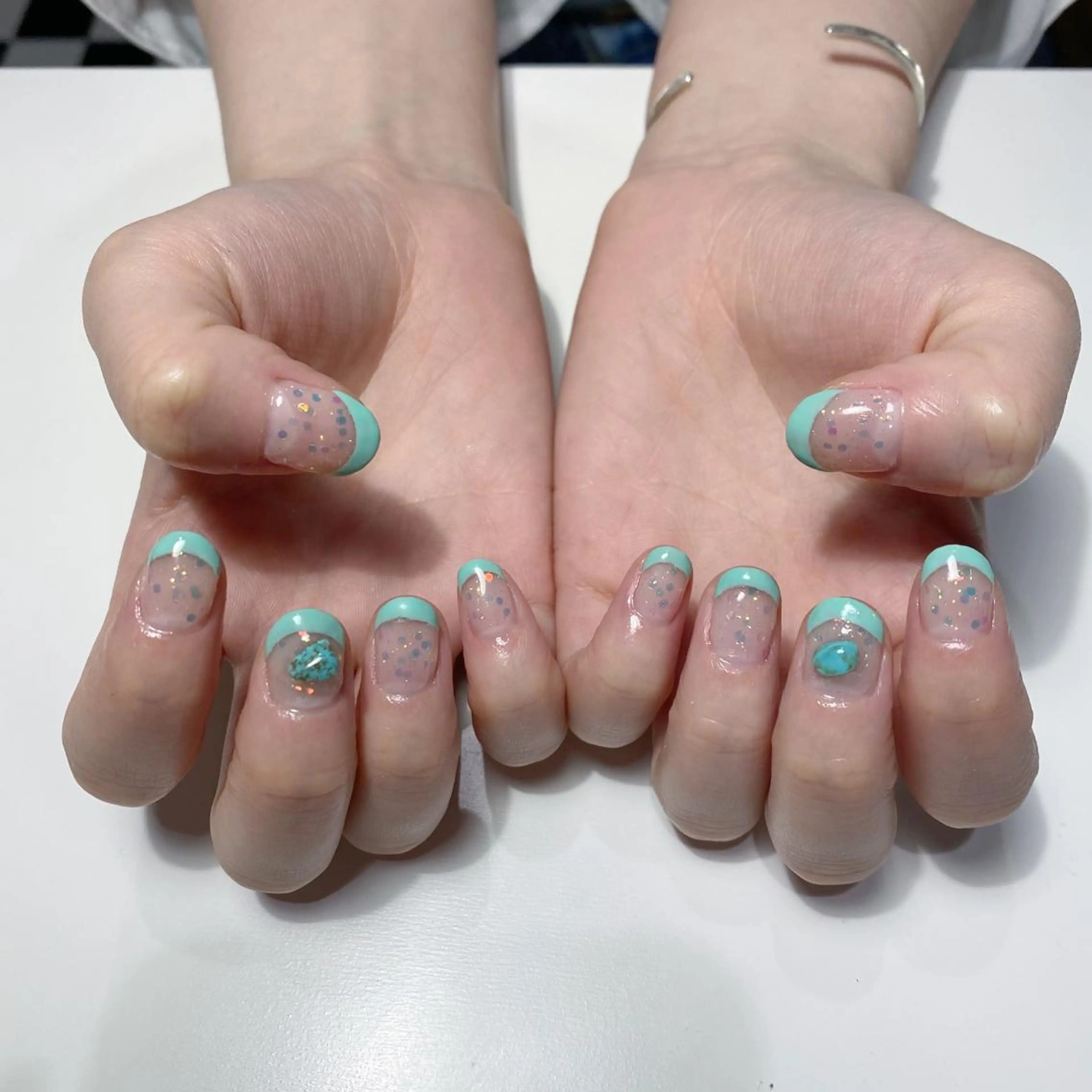 ネイル 氷ネイル・うるうるネイル 韓国ネイル ハンドネイル Nail by Licorneのネイルデザイン
