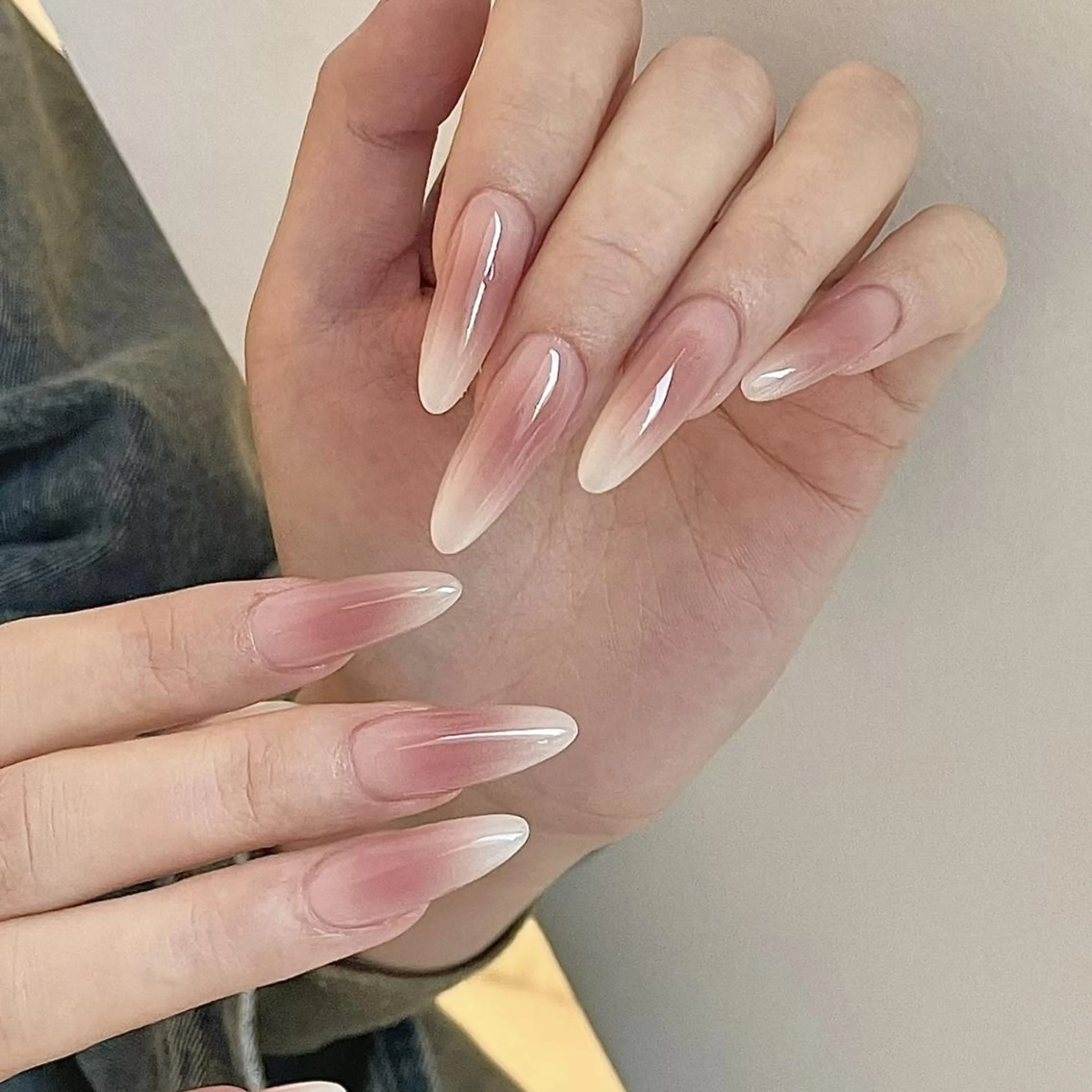 💖チップスカルプ長さだしチークネイル【ベース色あり】の写真