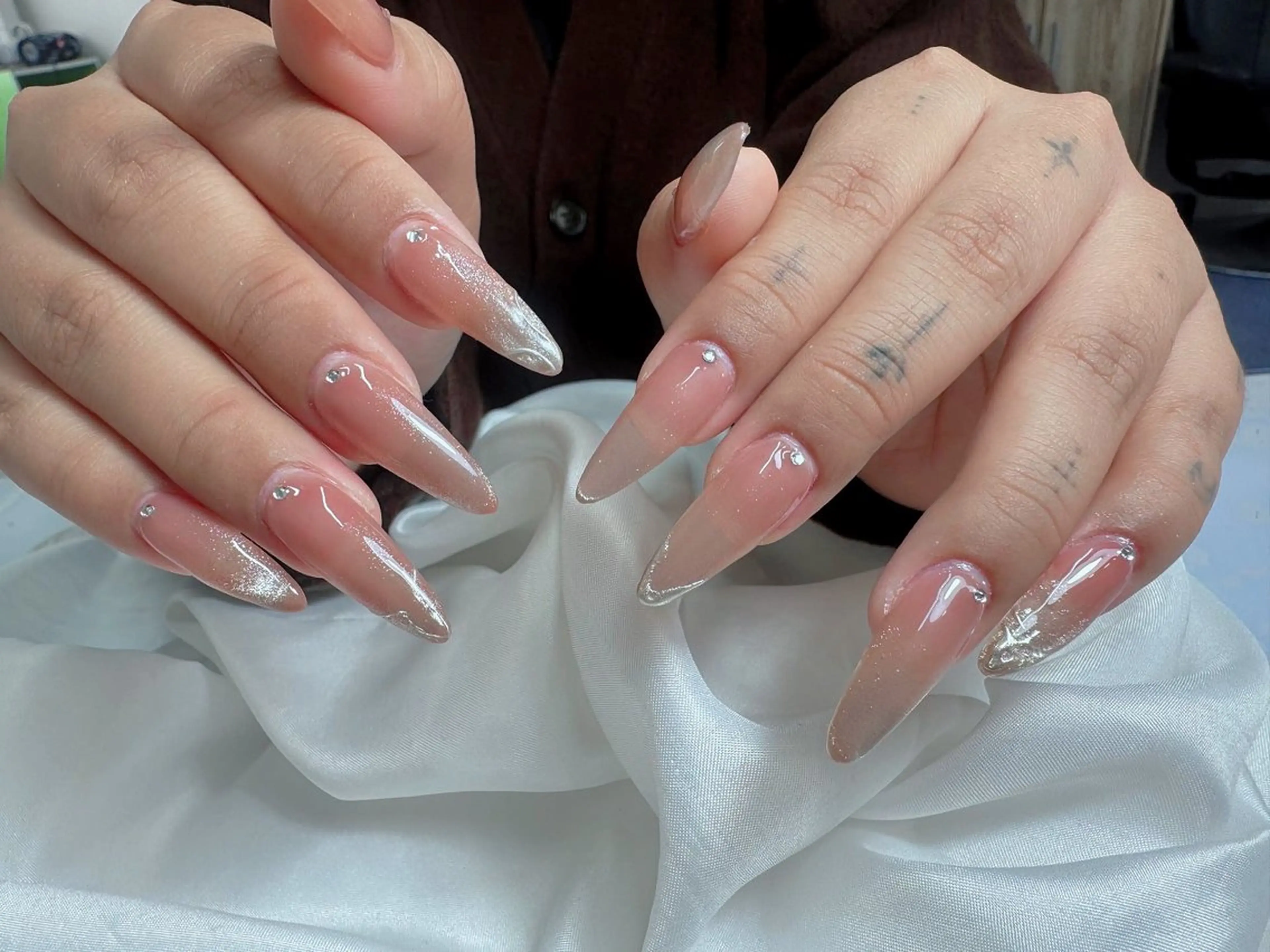 ネイル 長さ出し Miu 川越東口ネイルサロンのネイルデザイン