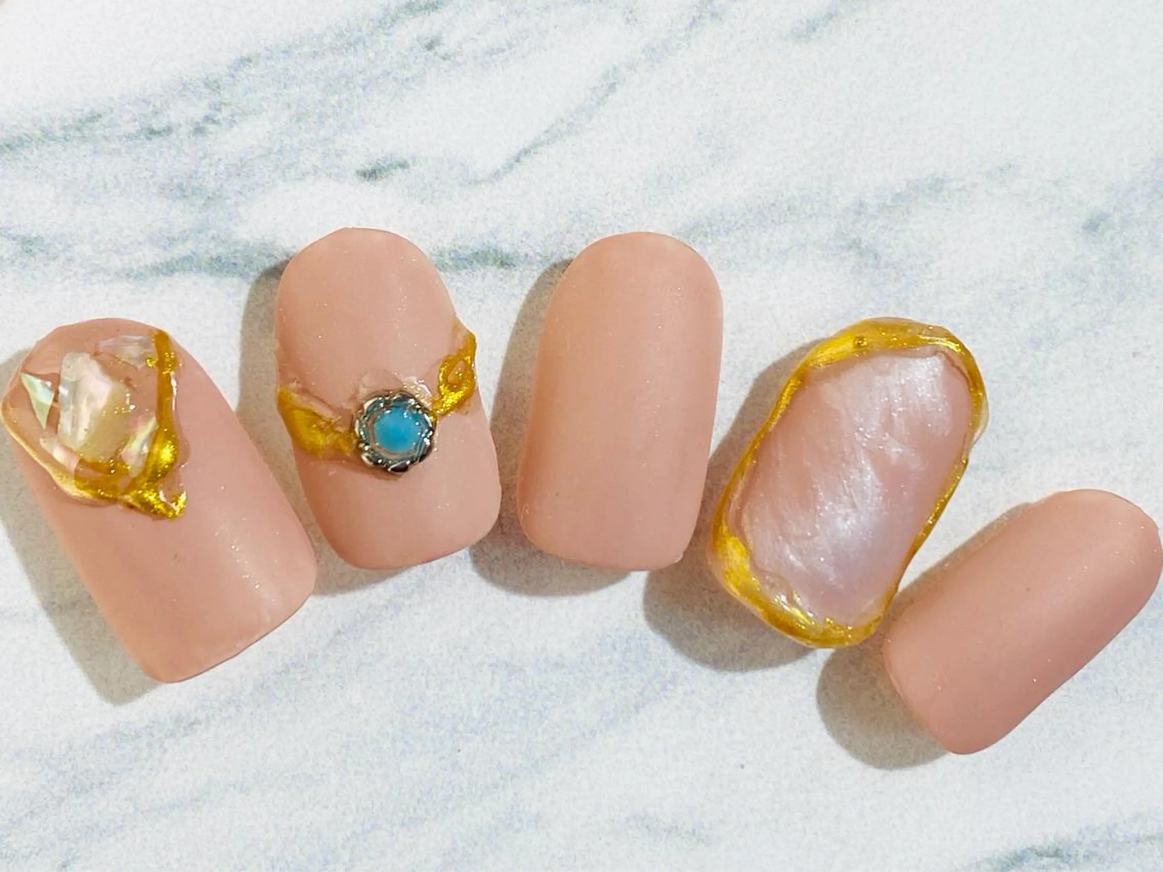 選べるデザインコース 7300円の写真