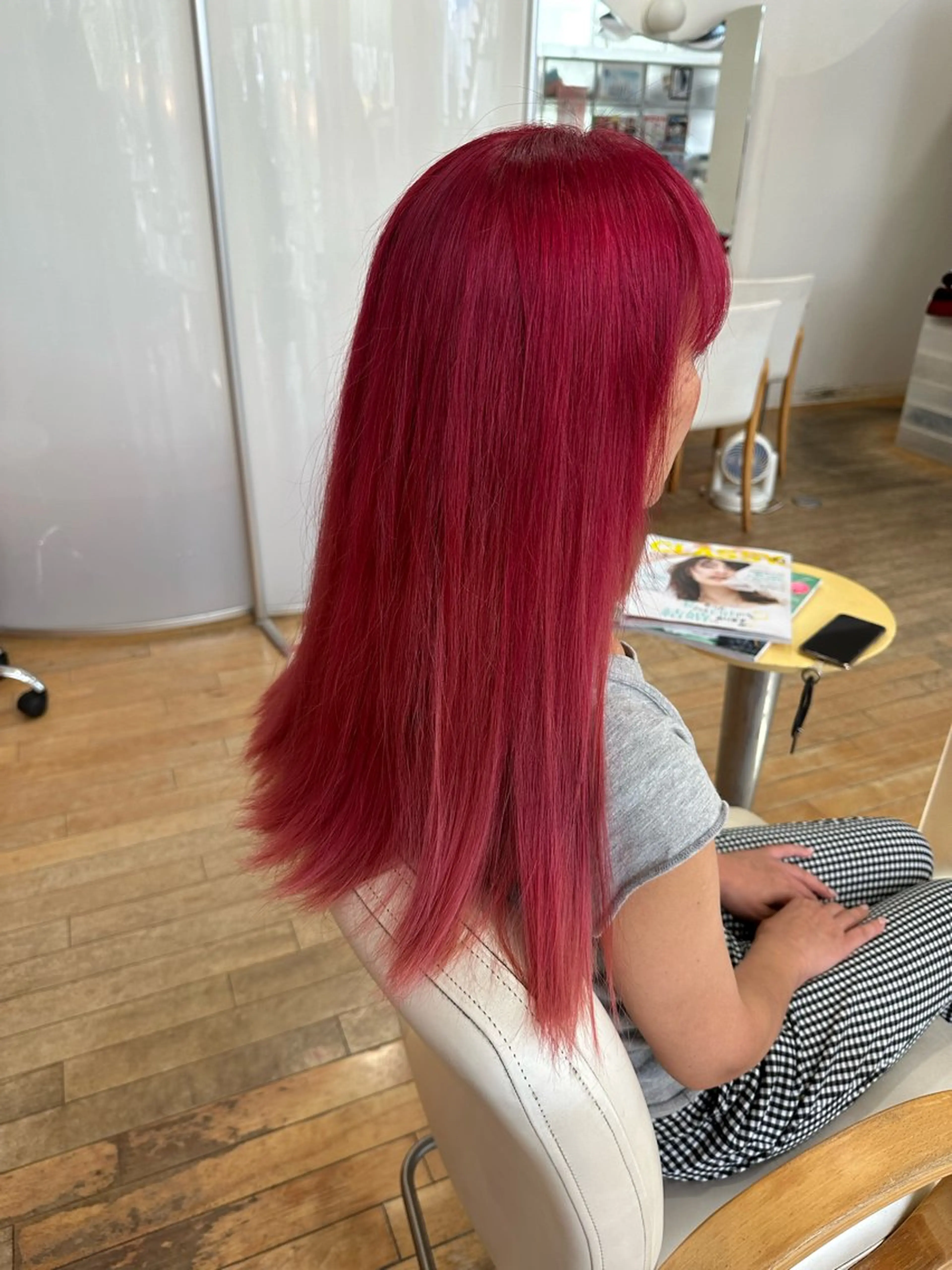 カラー 山本 瑠華のヘアスタイル