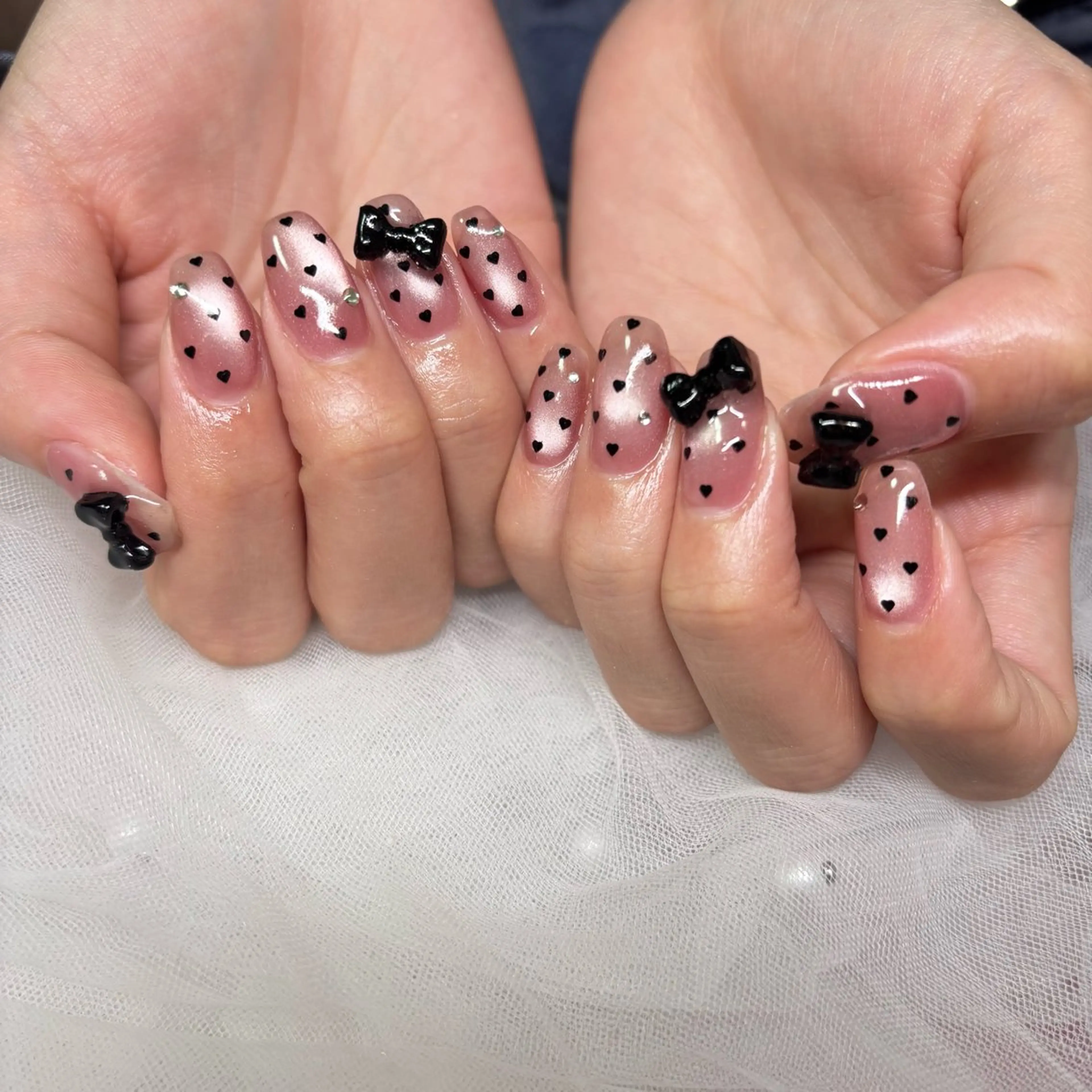 ネイル ドット ハンドネイル RE💟N.NAIL ラテン系お姉さんのネイルデザイン
