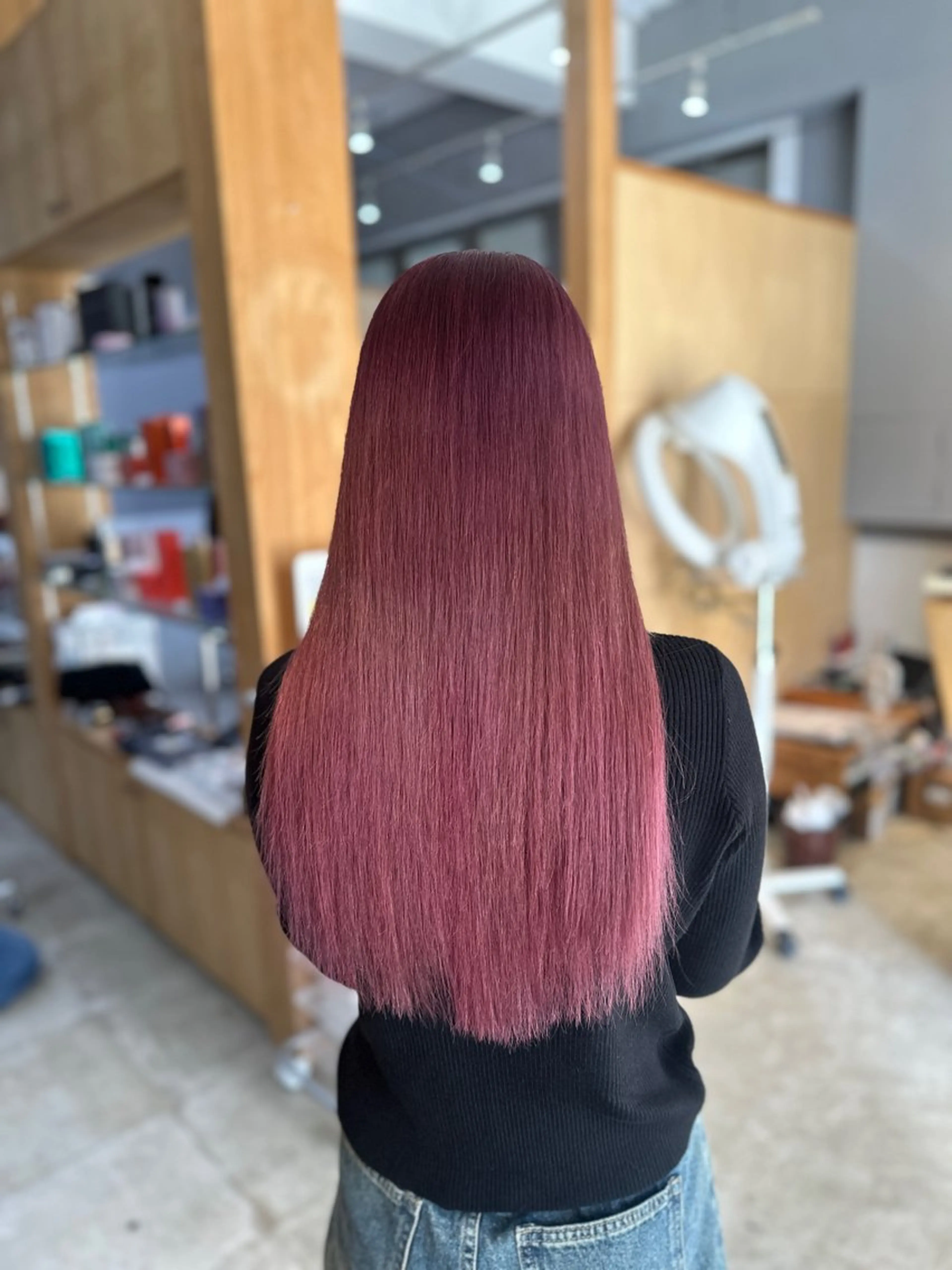 ミディアム ヘアカラー トリートメント miloc MOMOKAのヘアスタイル