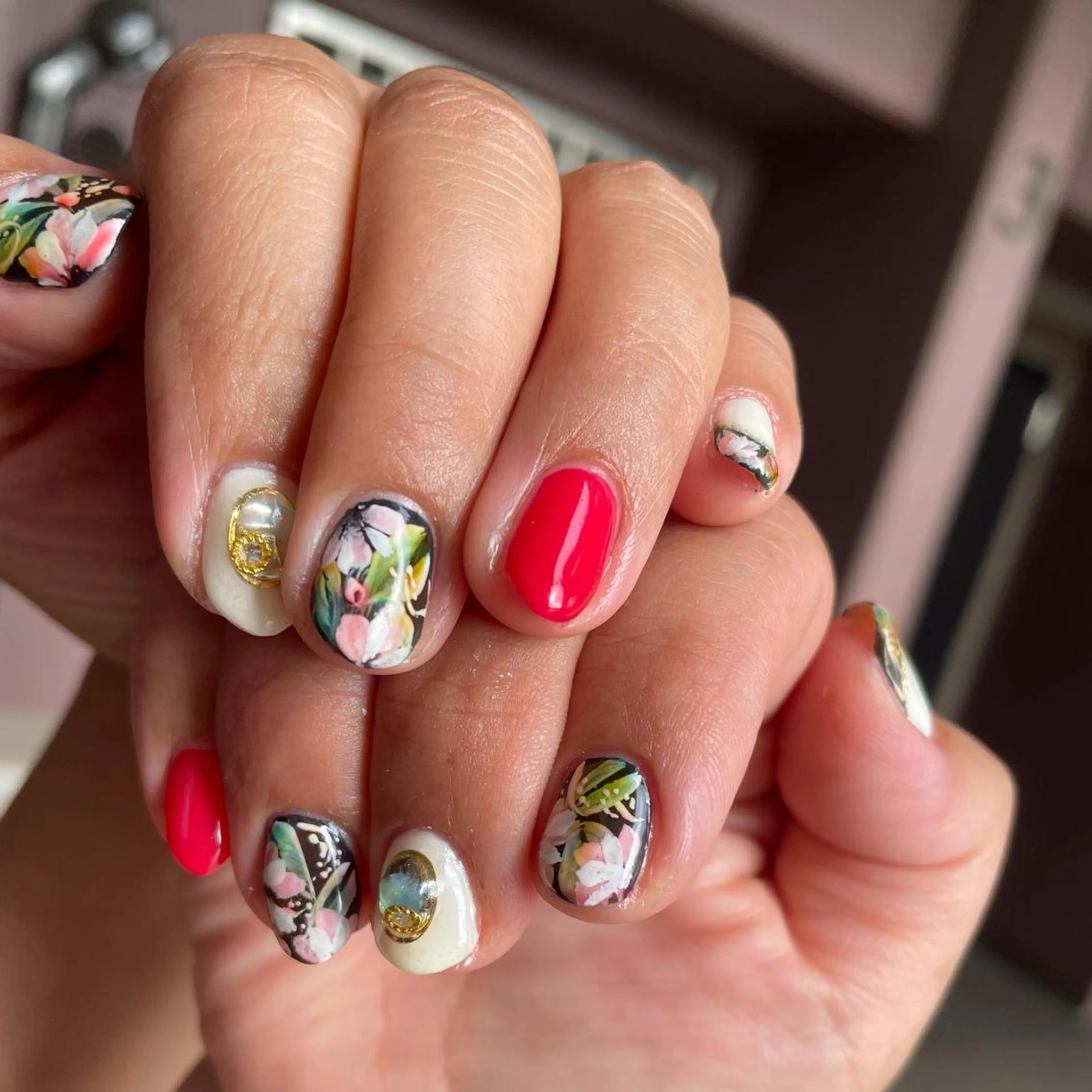 ネイル 奥園 良恵のネイルデザイン