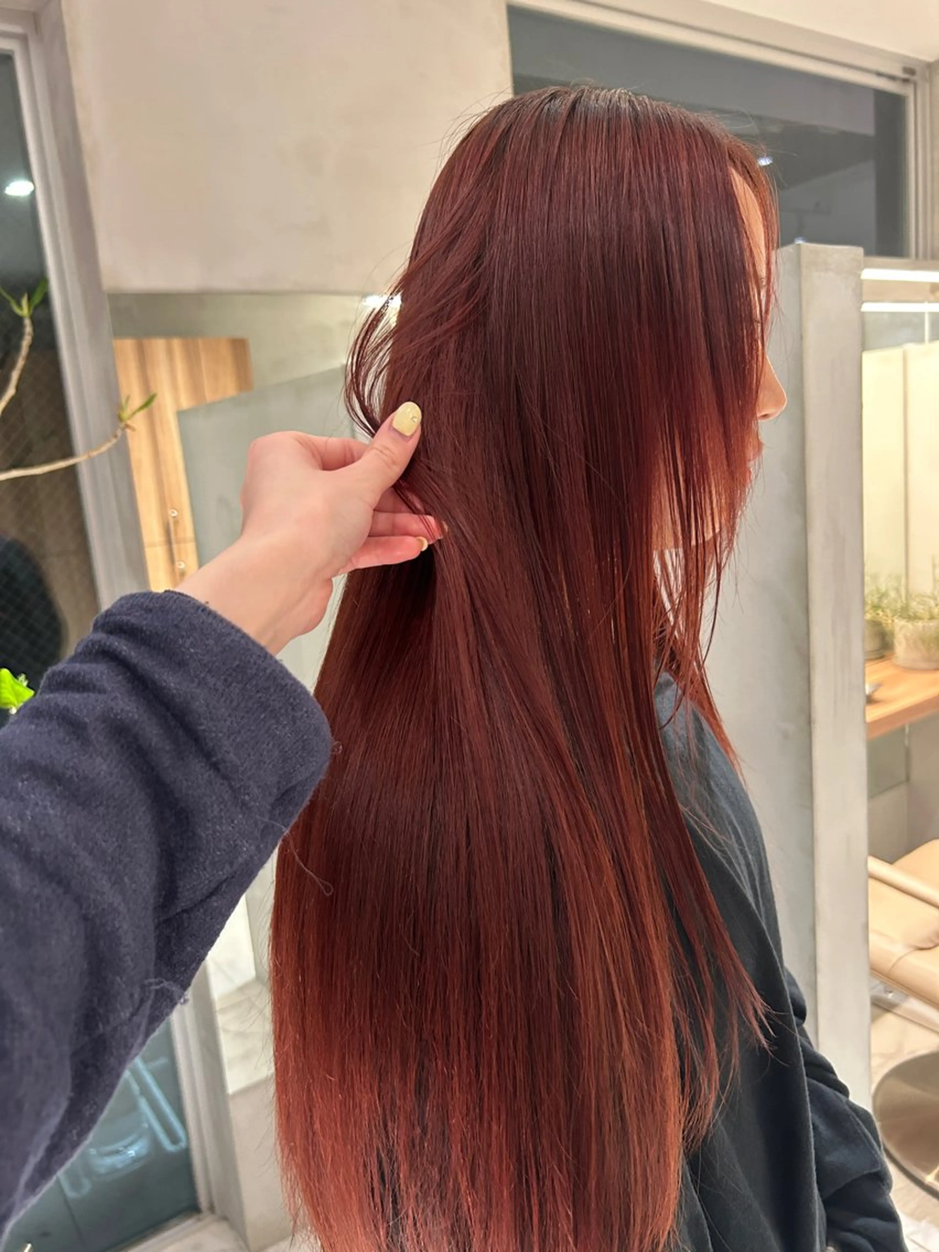 ロング ヘアカラー れんか/レイヤー/メ ンズ/ベージュ/艶髪のヘアスタイル