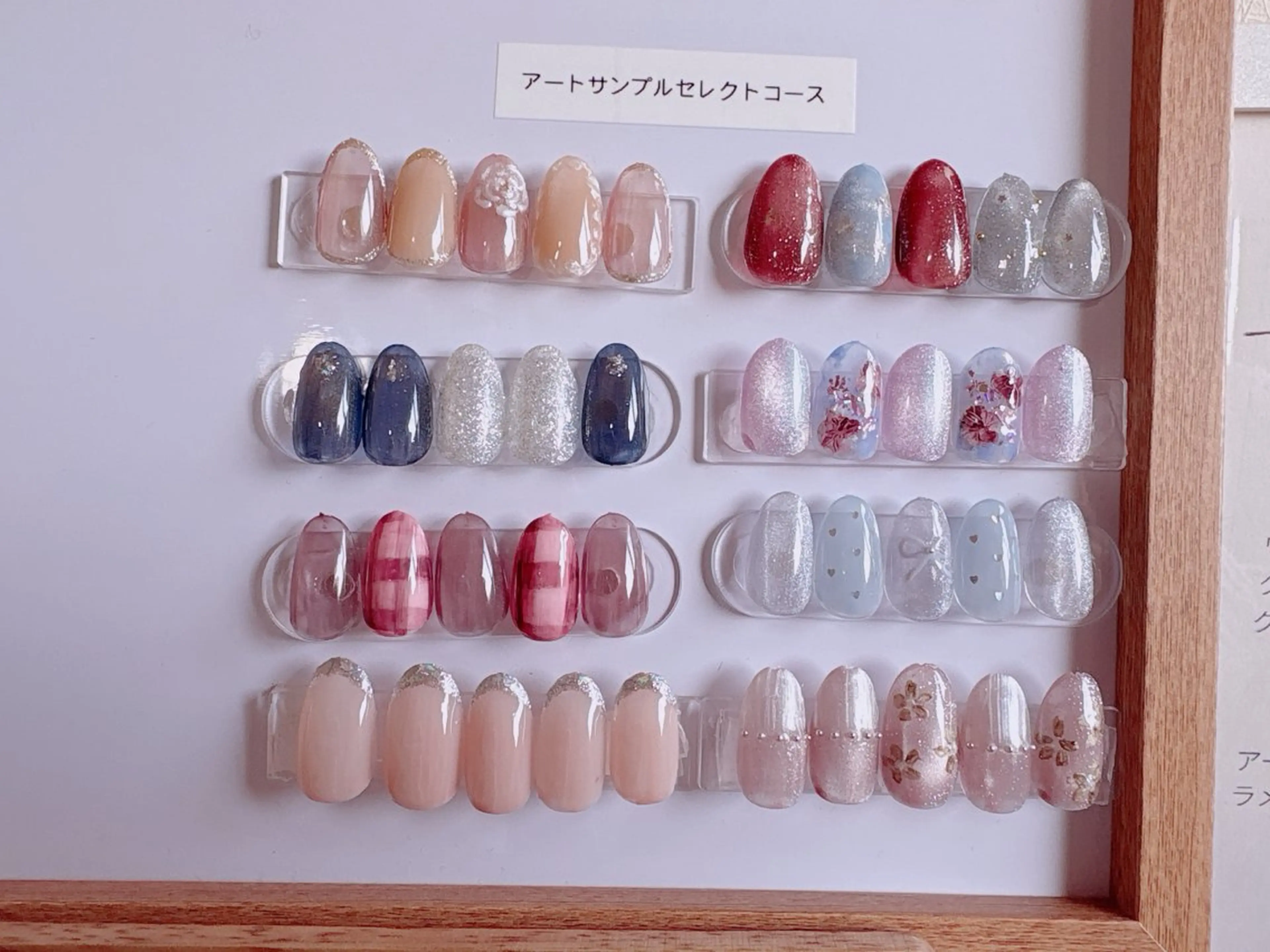 ネイル フラワーネイル フレンチネイル ガラスフレンチ リボン ハンドネイル nail room anのネイルデザイン