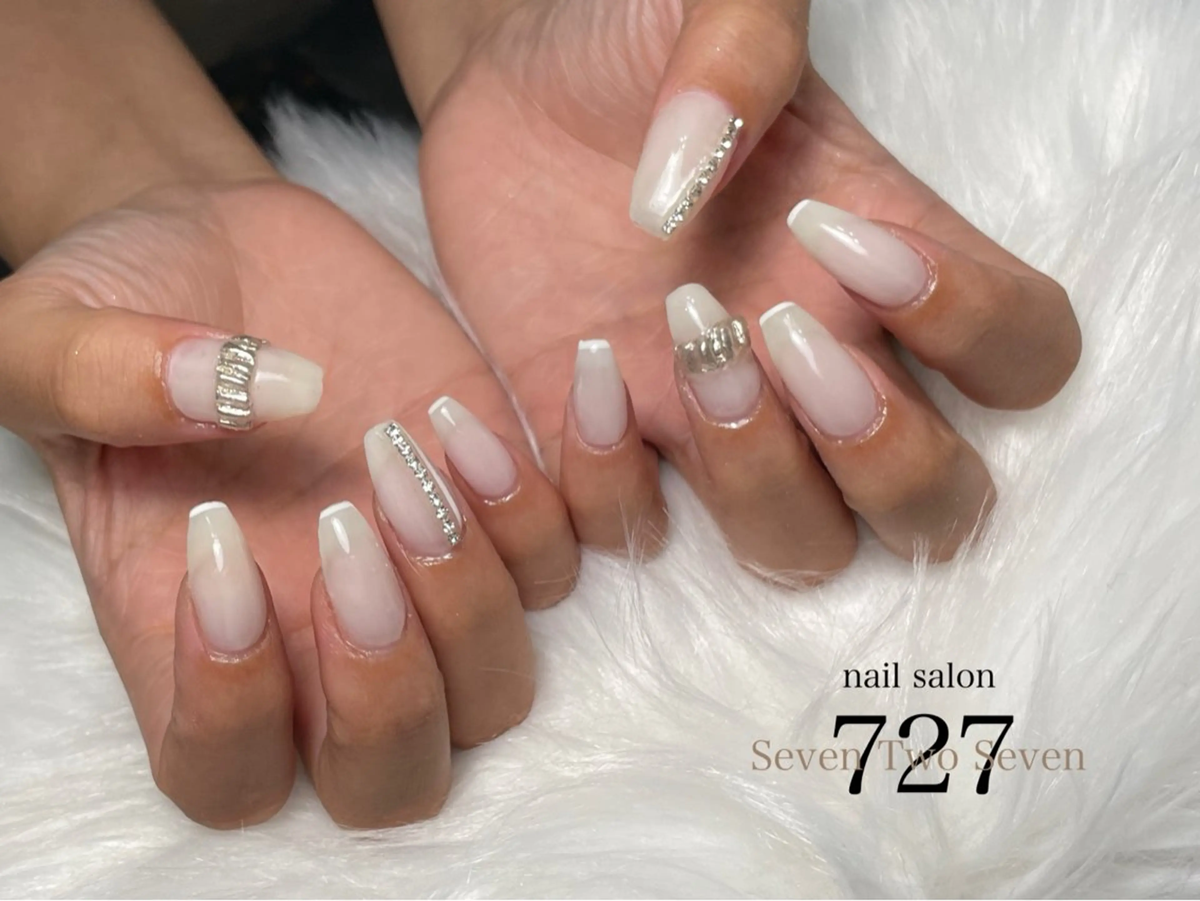 ネイル ハンドネイル 727 nailのネイルデザイン