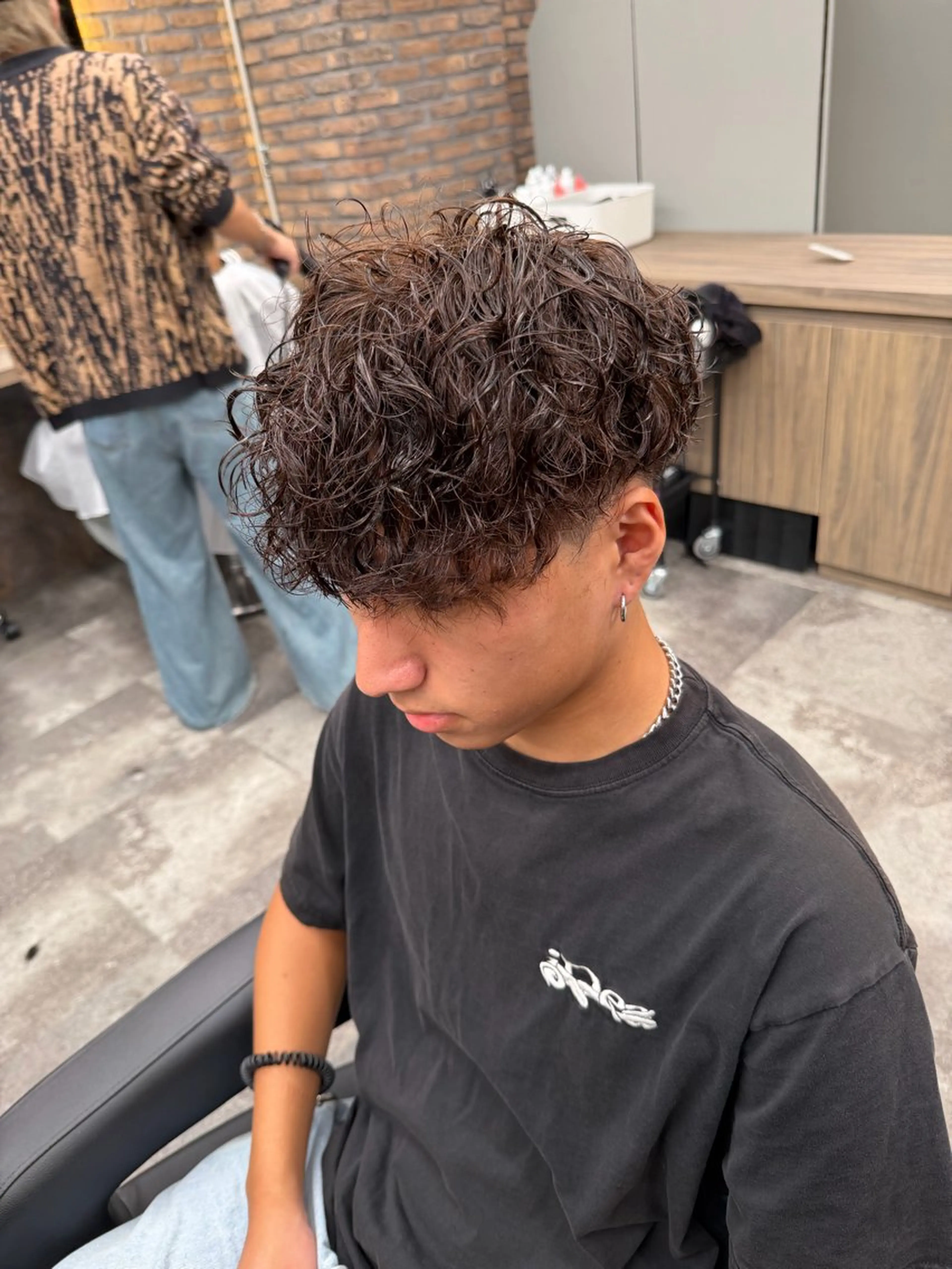 ミディアム カット パーマ ヘアセット メンズ特化 水口湧太のヘアスタイル