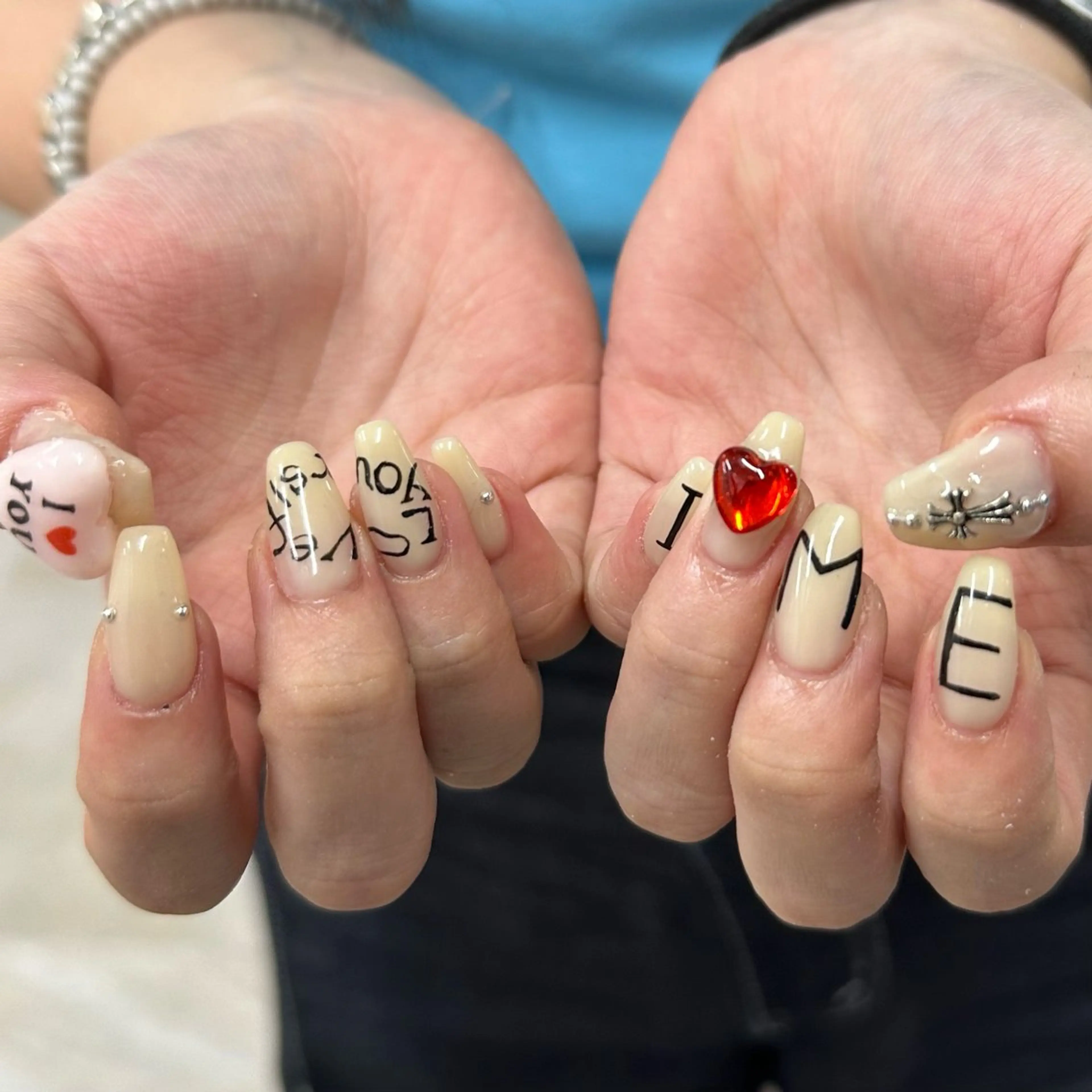 ネイル ハンドネイル フットネイル YukaRyu /個性派デザインのネイルデザイン