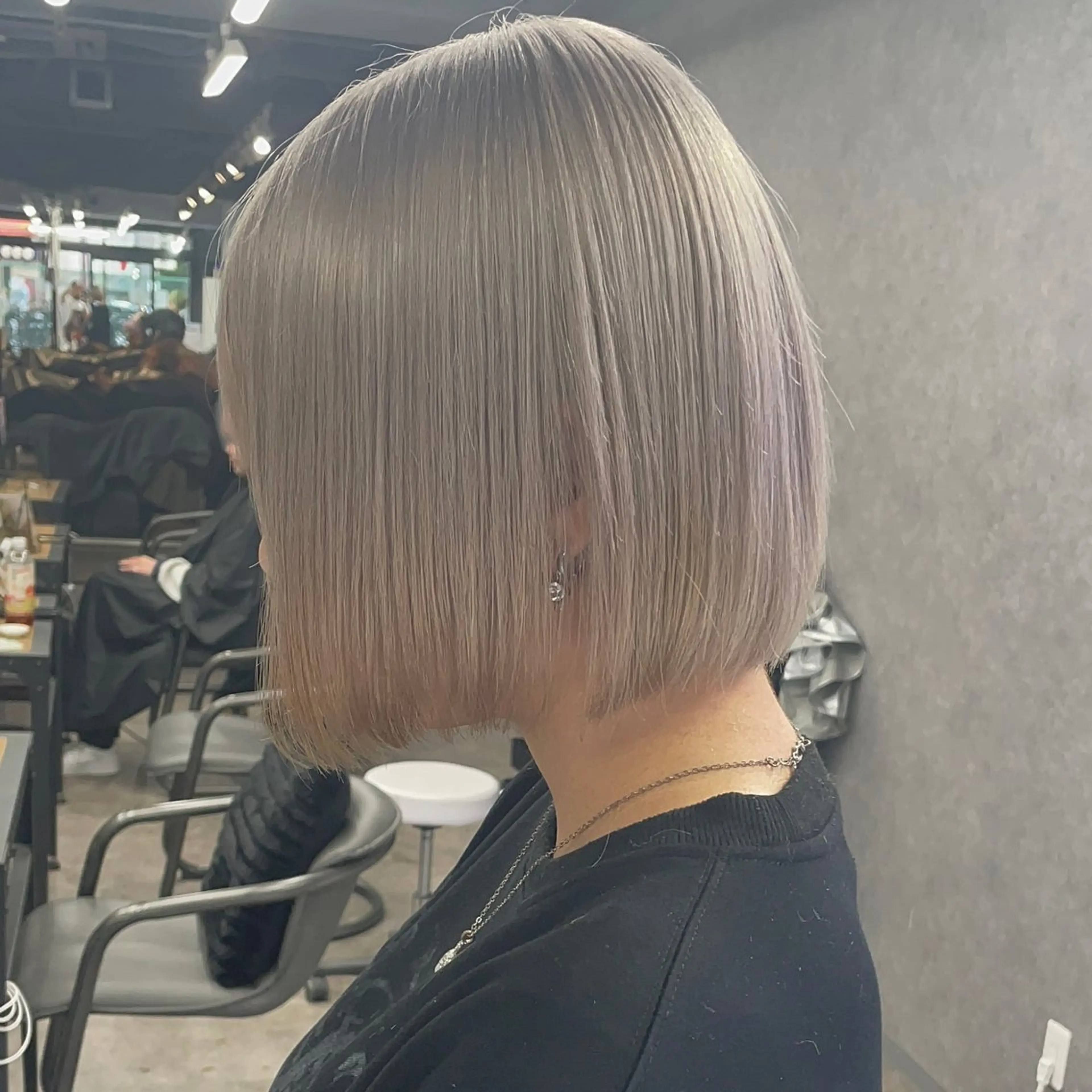 ミディアム ヘアカラー トリートメント 🌟ハイトーン/ボブ /RYOJU🌟のヘアスタイル