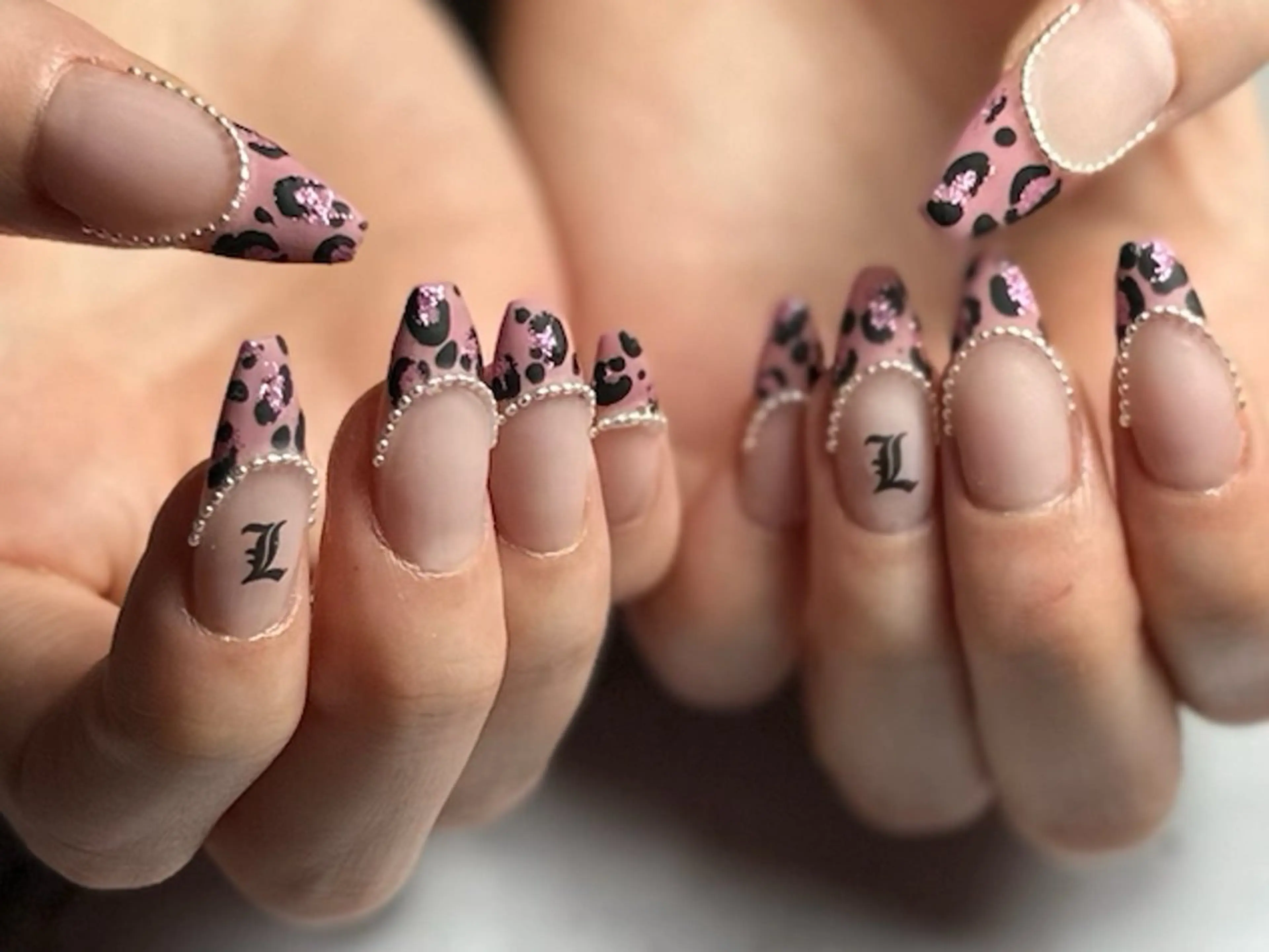 ネイル 新山 聖のネイルデザイン